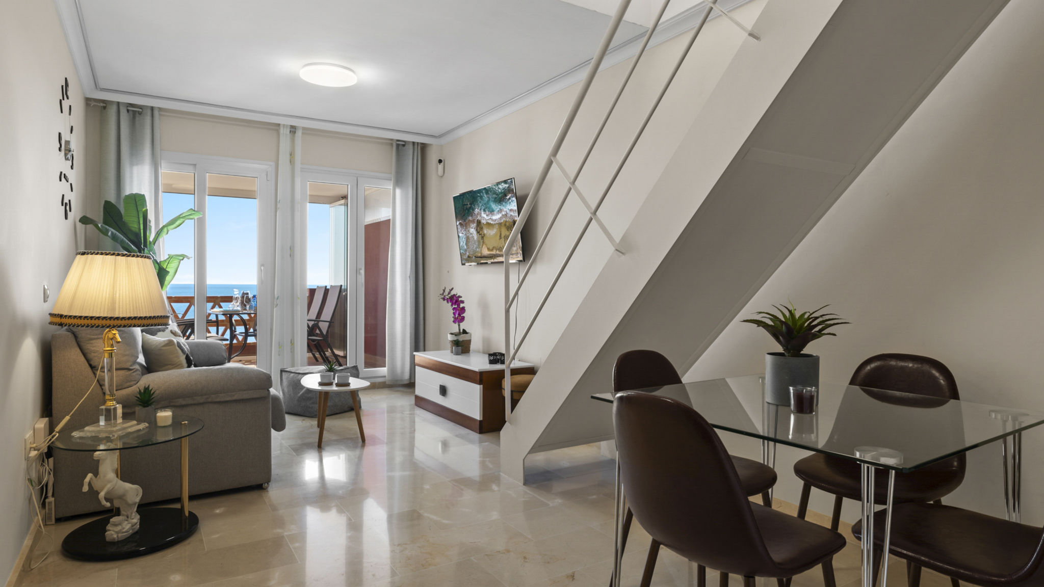 Costarentals Manilva Breathtaking beachfront terrace in Manilva by Costarentals - Ref M45