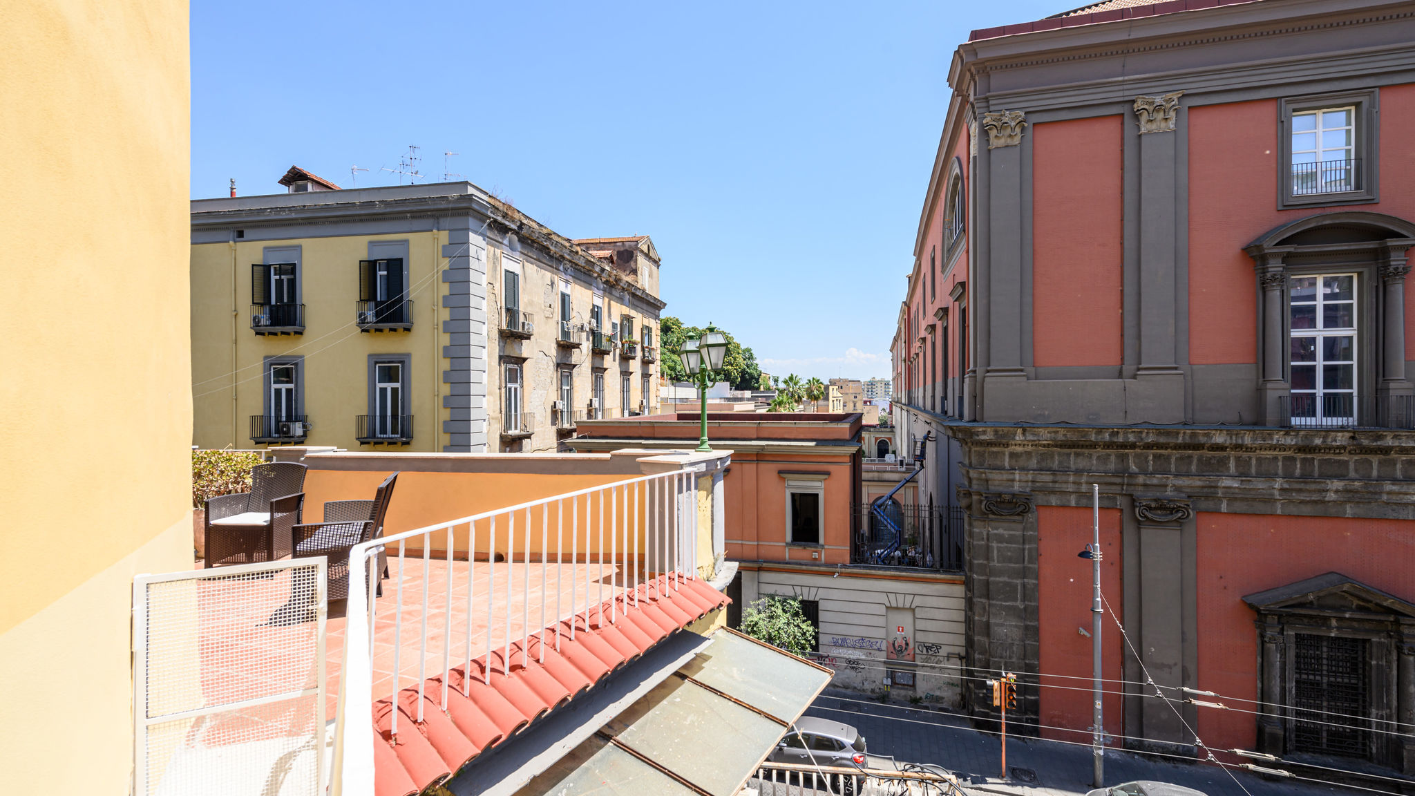 Into Mann - Flora Verde