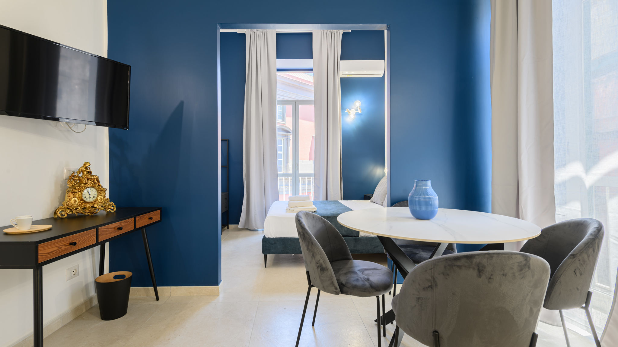 Into Mann - Vaso blu