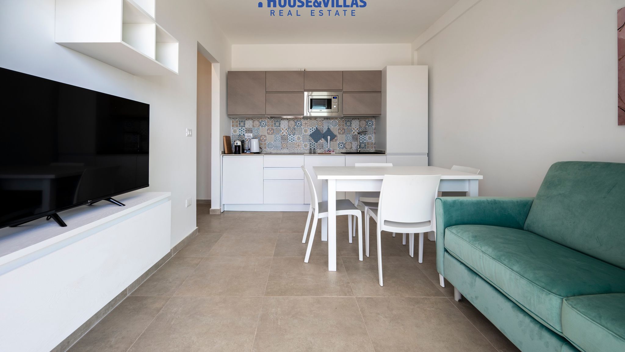 Borgo 84-Aqua