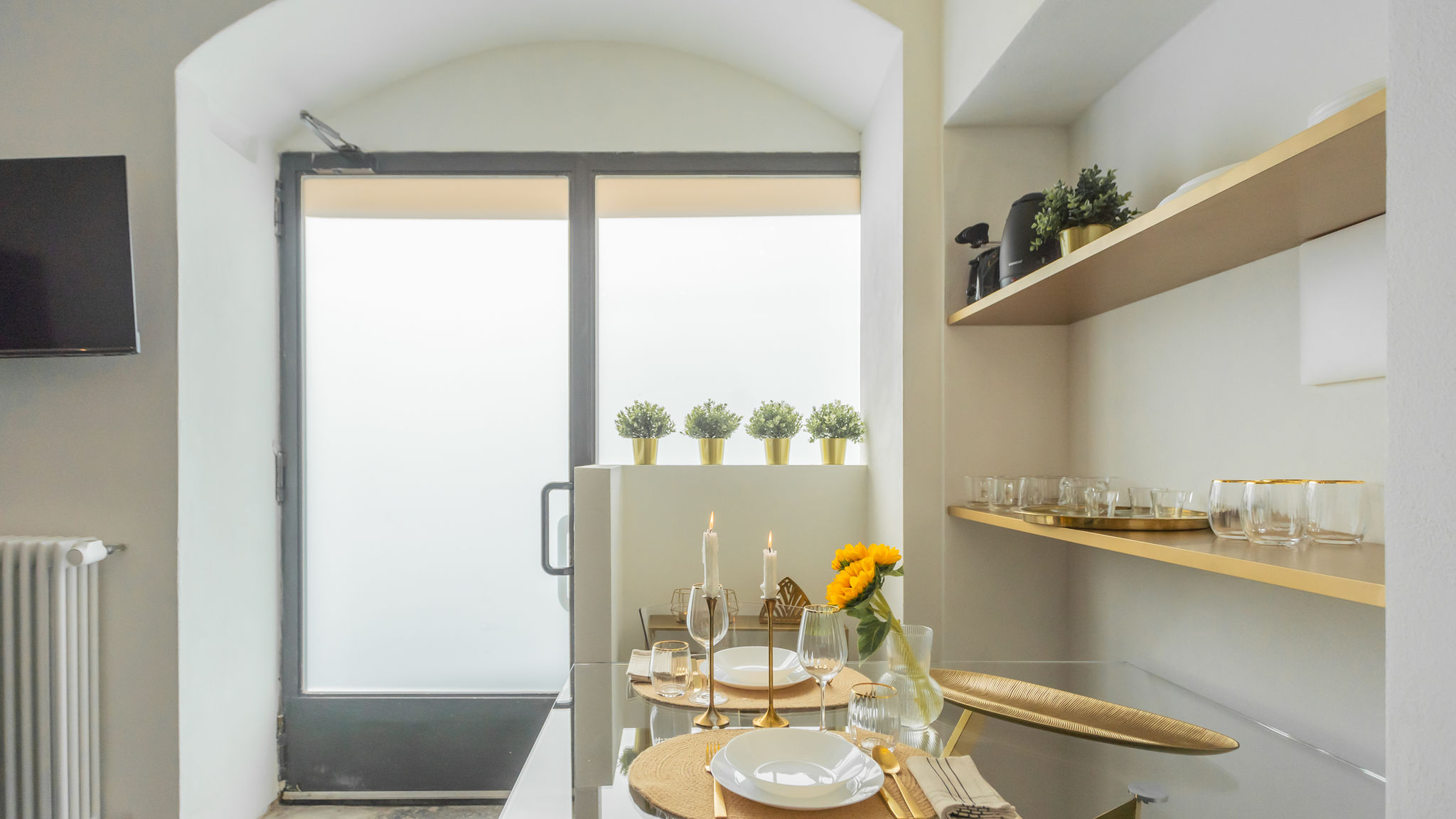 RentAllComo Como Como Dreams Apartments - Gold Suite