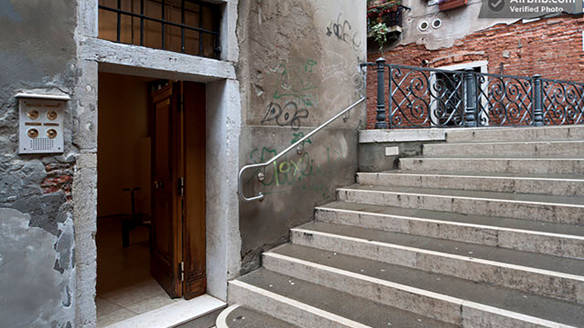 Italianway Venezia San Polo apartment by Ca-Sa Check