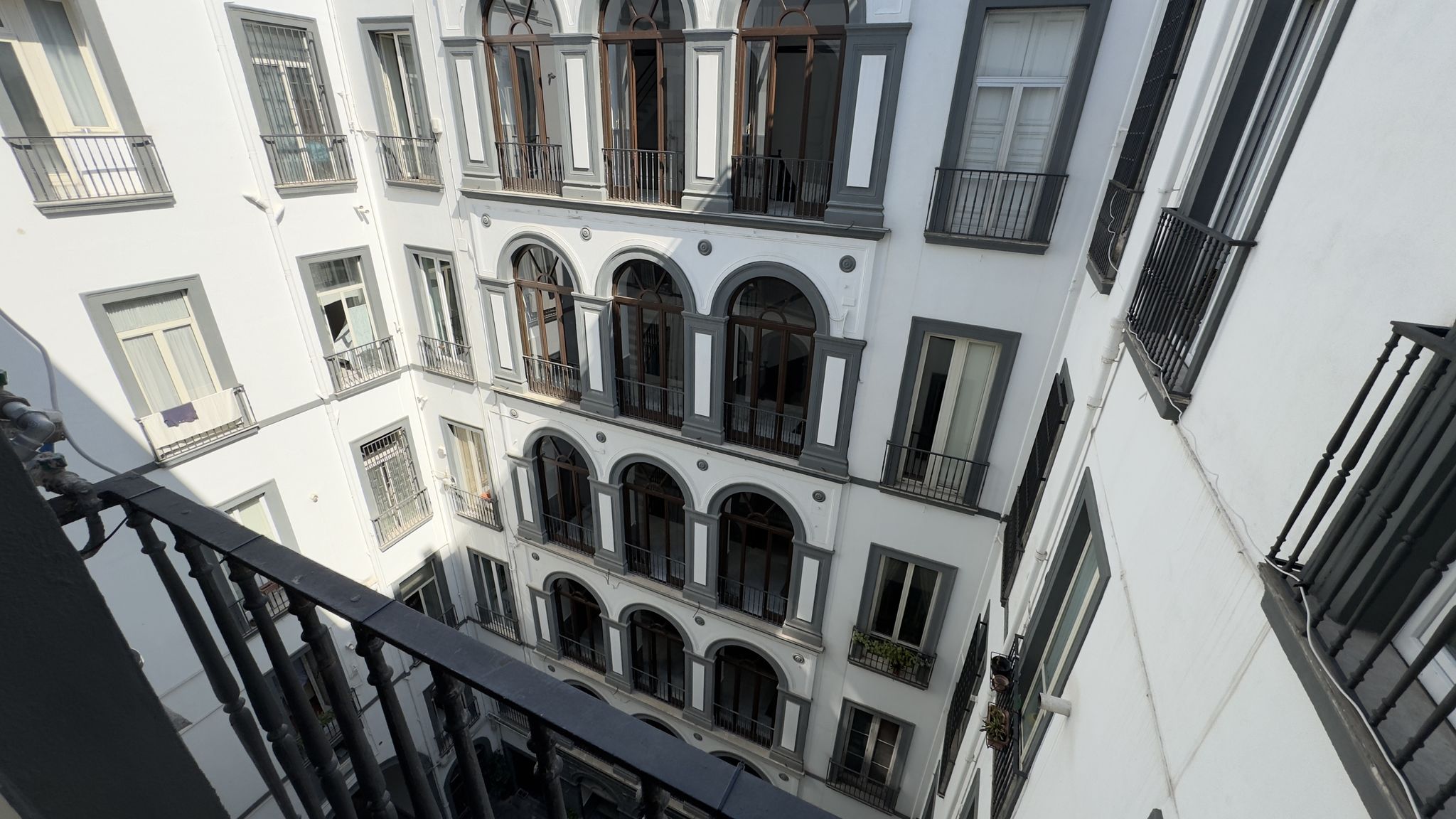 Italianway Napoli Pessina 90 Rooms - Camera 2