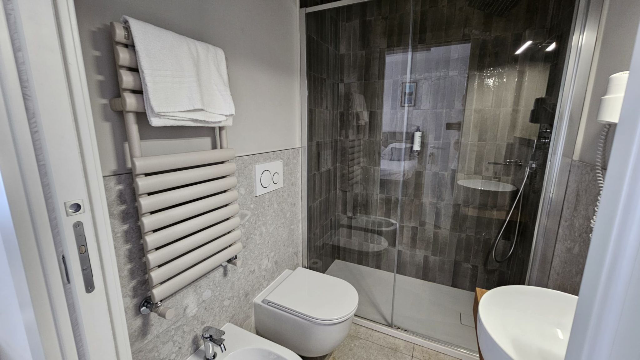 Italianway Civitavecchia Riviera Suites Stanza 2