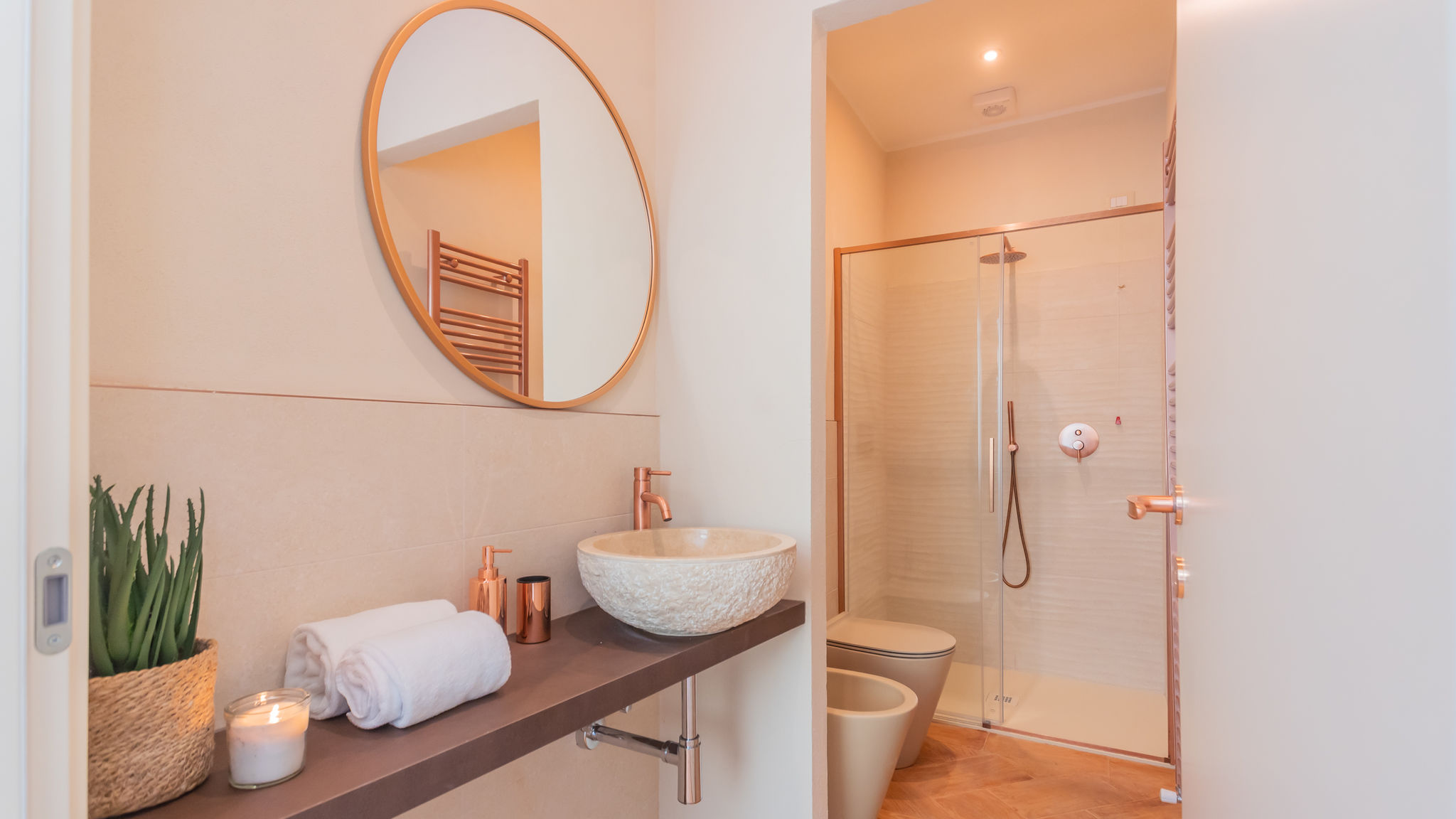 Como Dreams Apartments