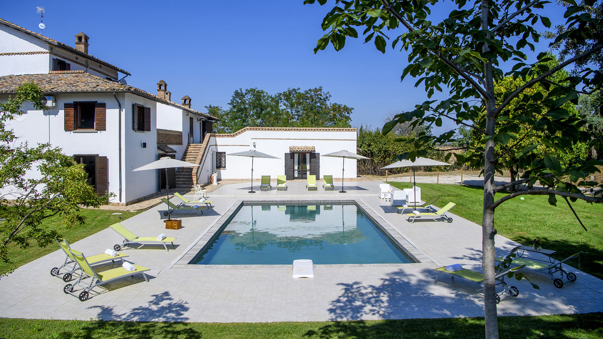 Italianway Bellante Villa Ardente 12+1