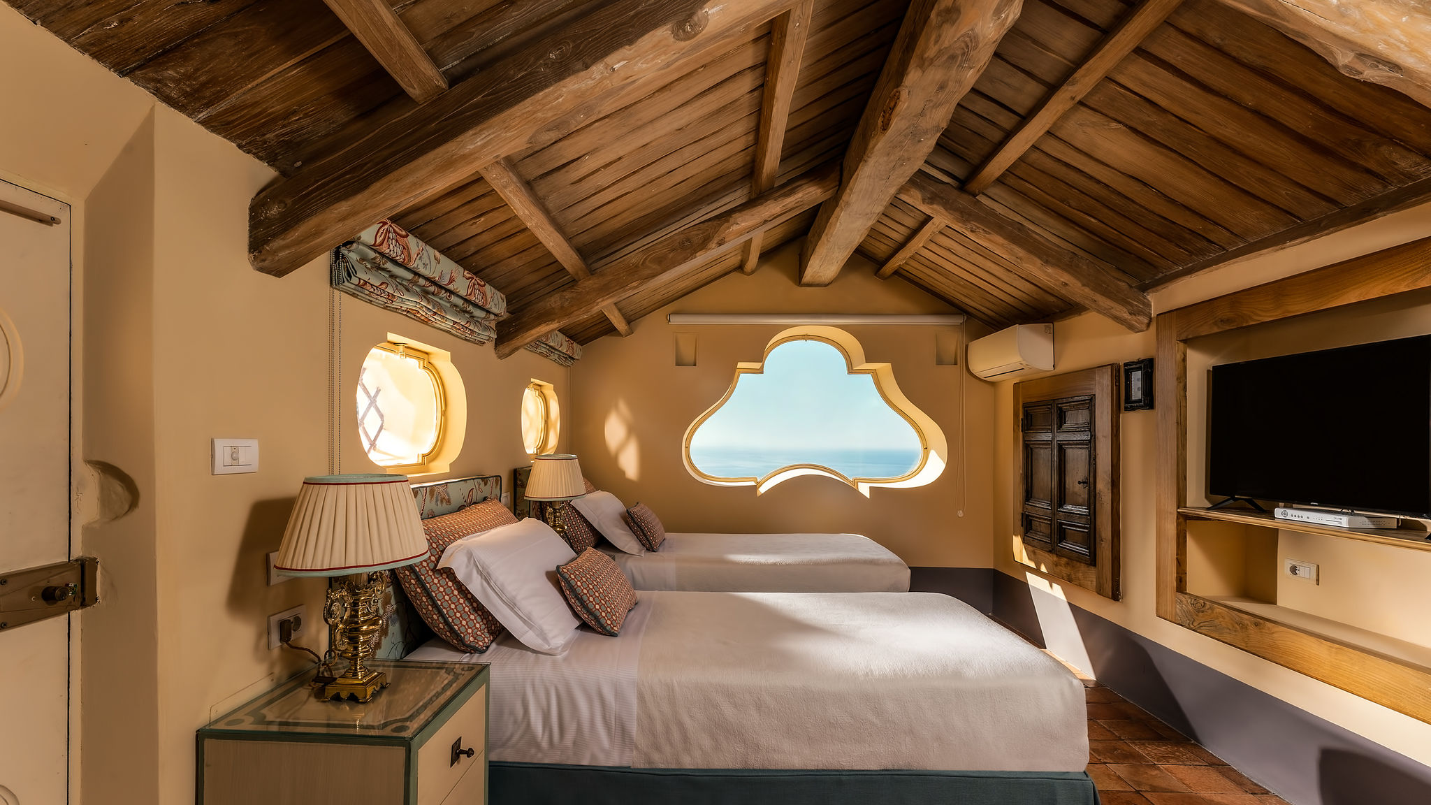 Italianway Positano Palazzo San Pietro by Elite Villas