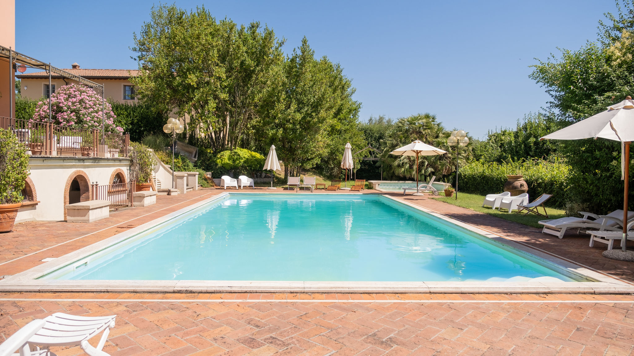 Italianway Fucecchio Tricolle con Piscina