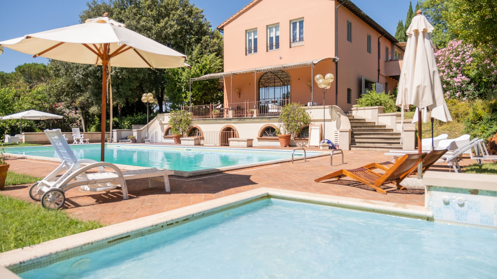 Italianway Fucecchio Tricolle con Piscina