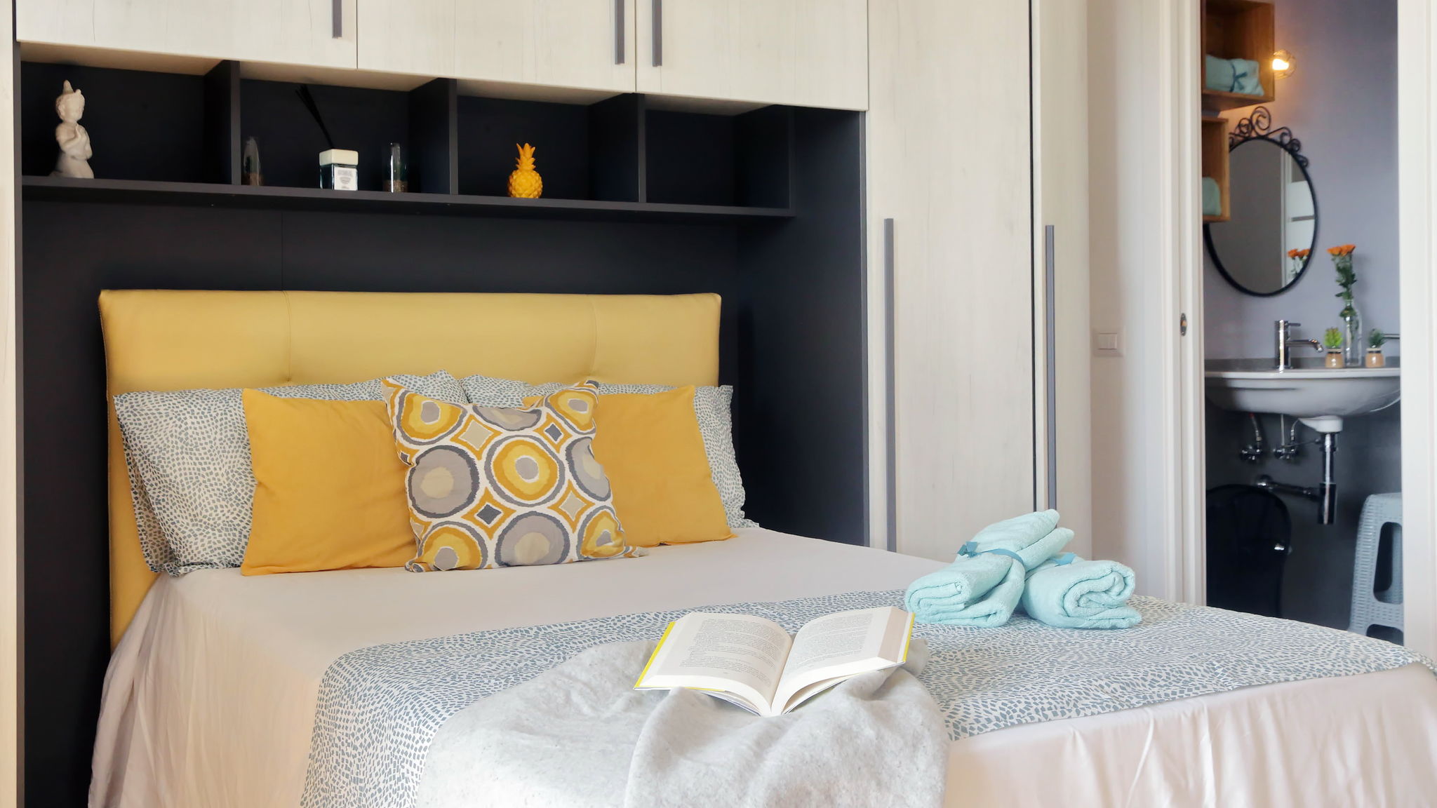 Italianway Roma Marta's flat by Domus&Dimore