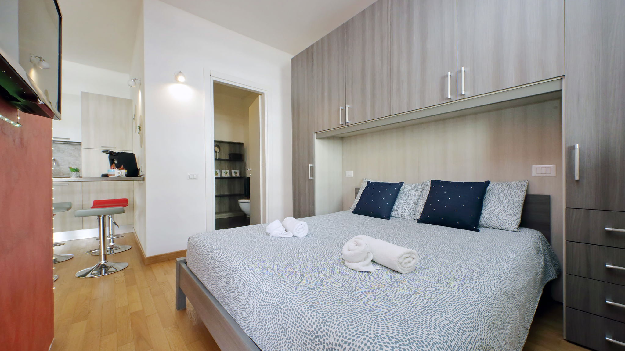 Italianway Roma Claudia's flat by Domus&Dimore