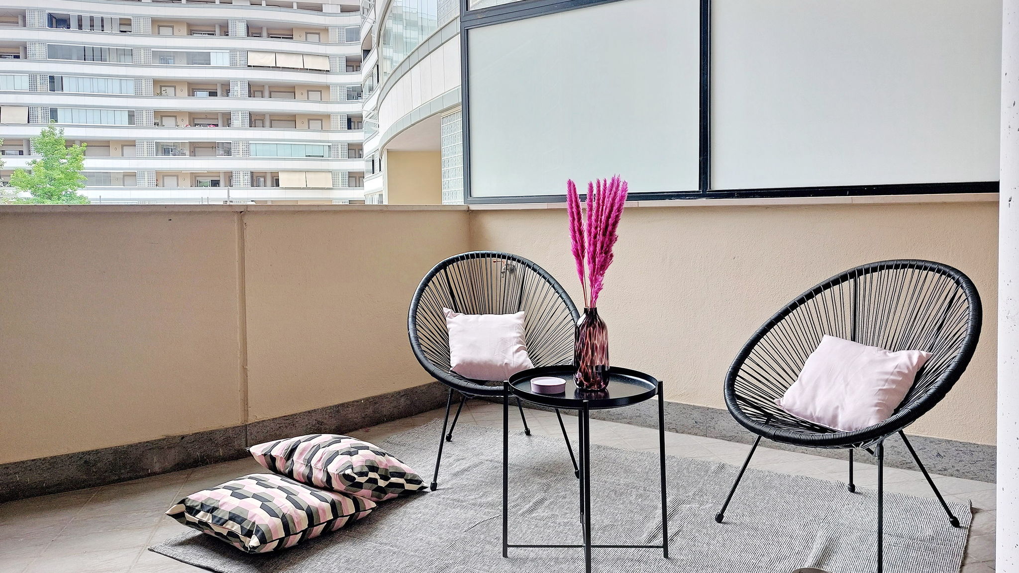 Italianway Roma Maurizio's flat by Domus&Dimore