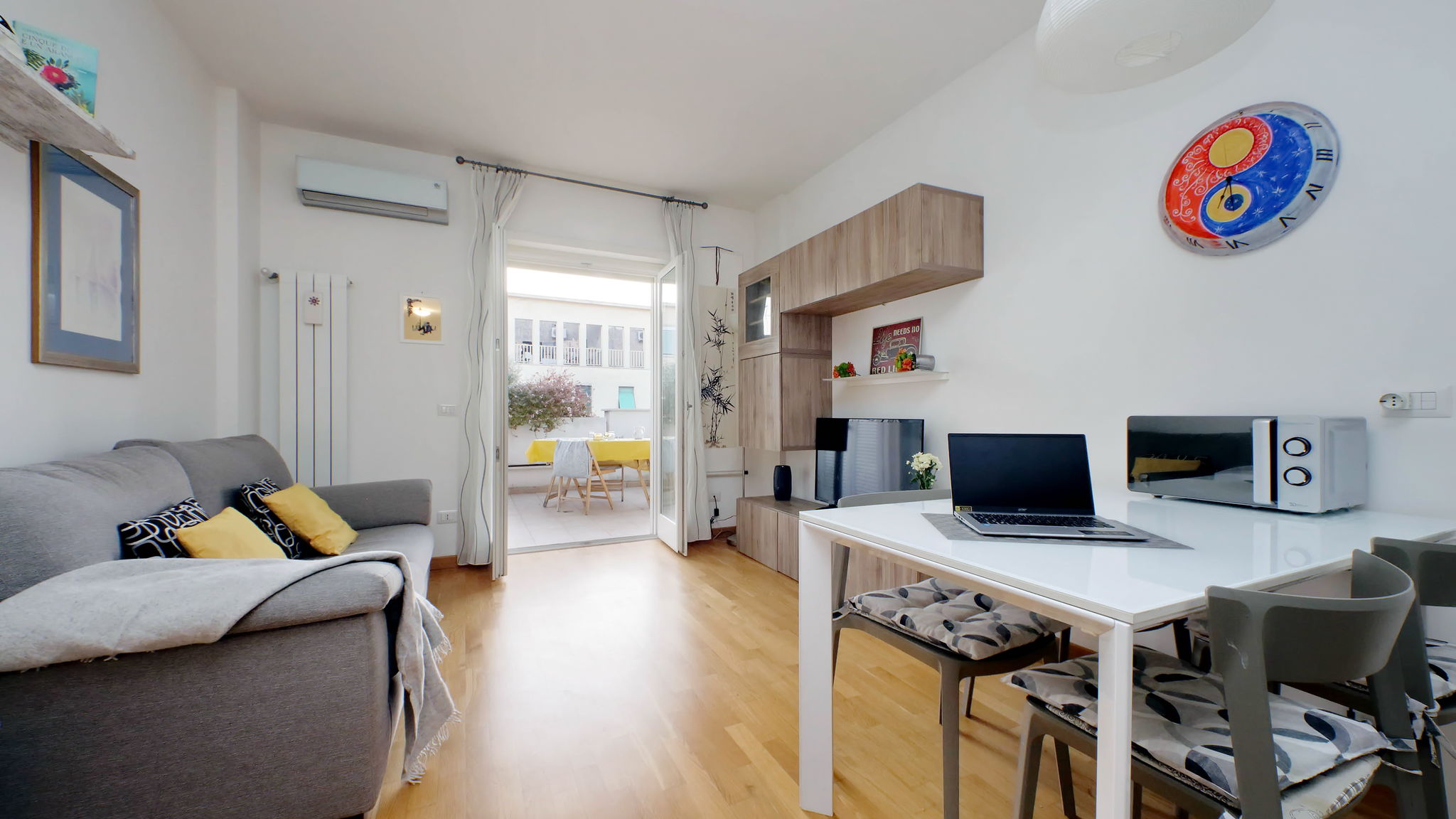 Italianway Roma Silvia's flat by Domus&Dimore