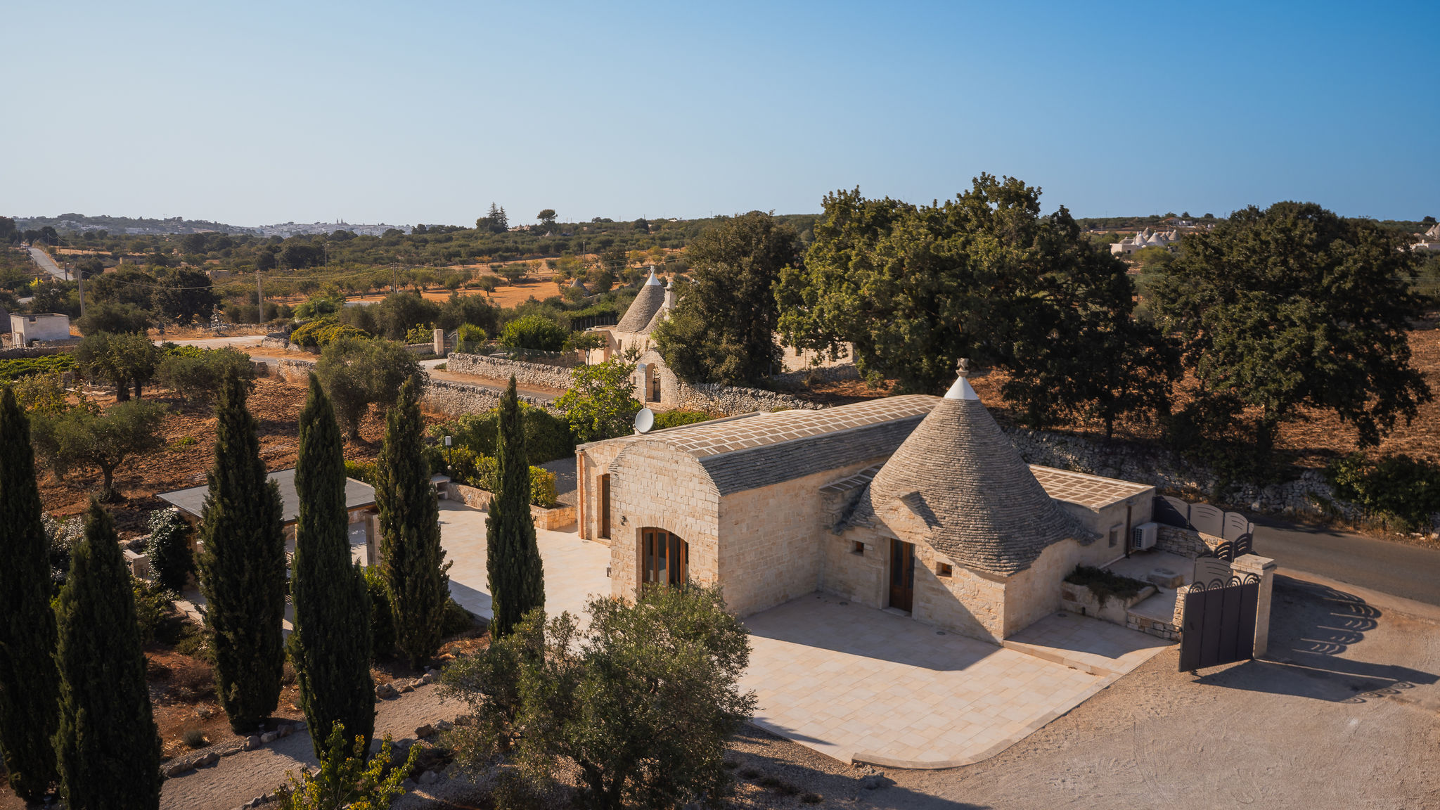 Italianway Martina Franca Trullo Rondini Acquarula