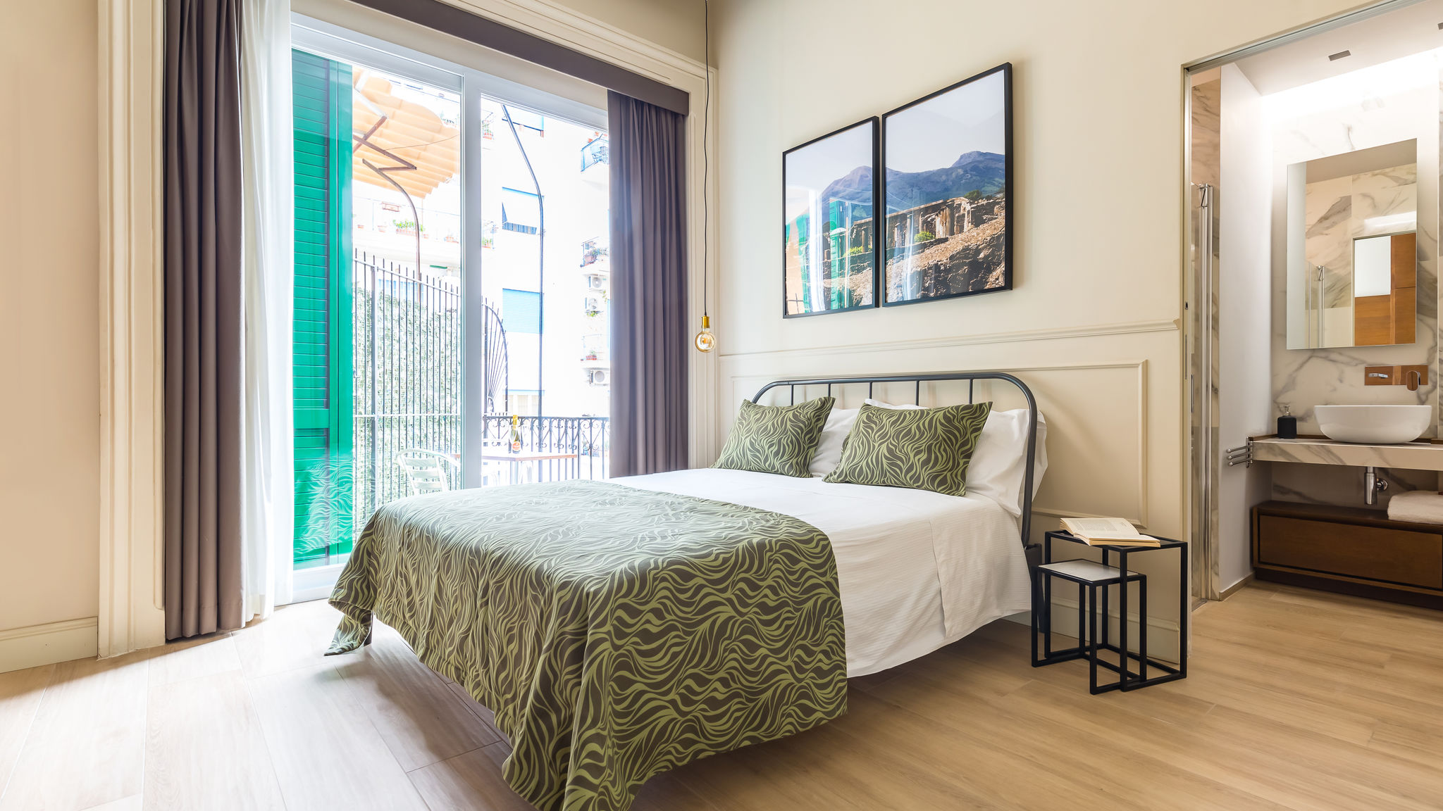 Napoliapartments.it (per Apt commercializzati) Napoli B&B Civico 33 - Vesuvio