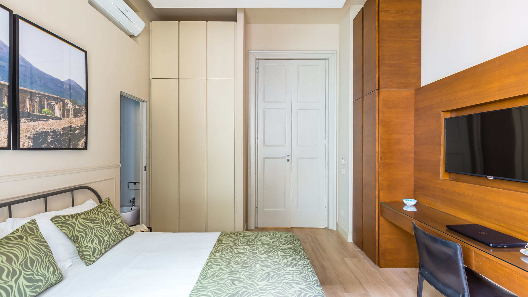 Napoliapartments.it (per Apt commercializzati) Napoli B&B Civico 33 - Vesuvio