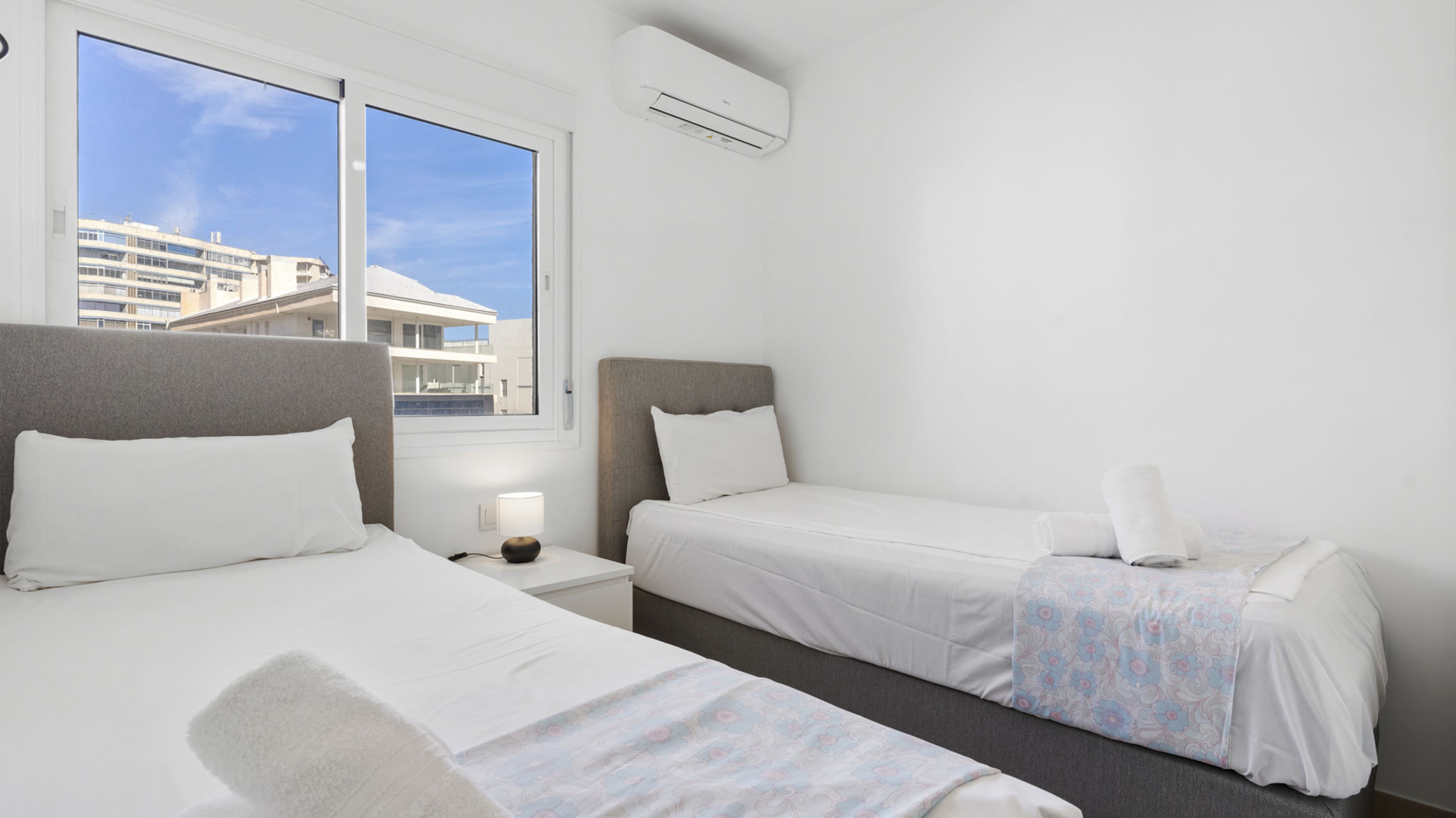 Costarentals Fuengirola Colina Blanca family apartment with pool by Costarentals - Ref 23