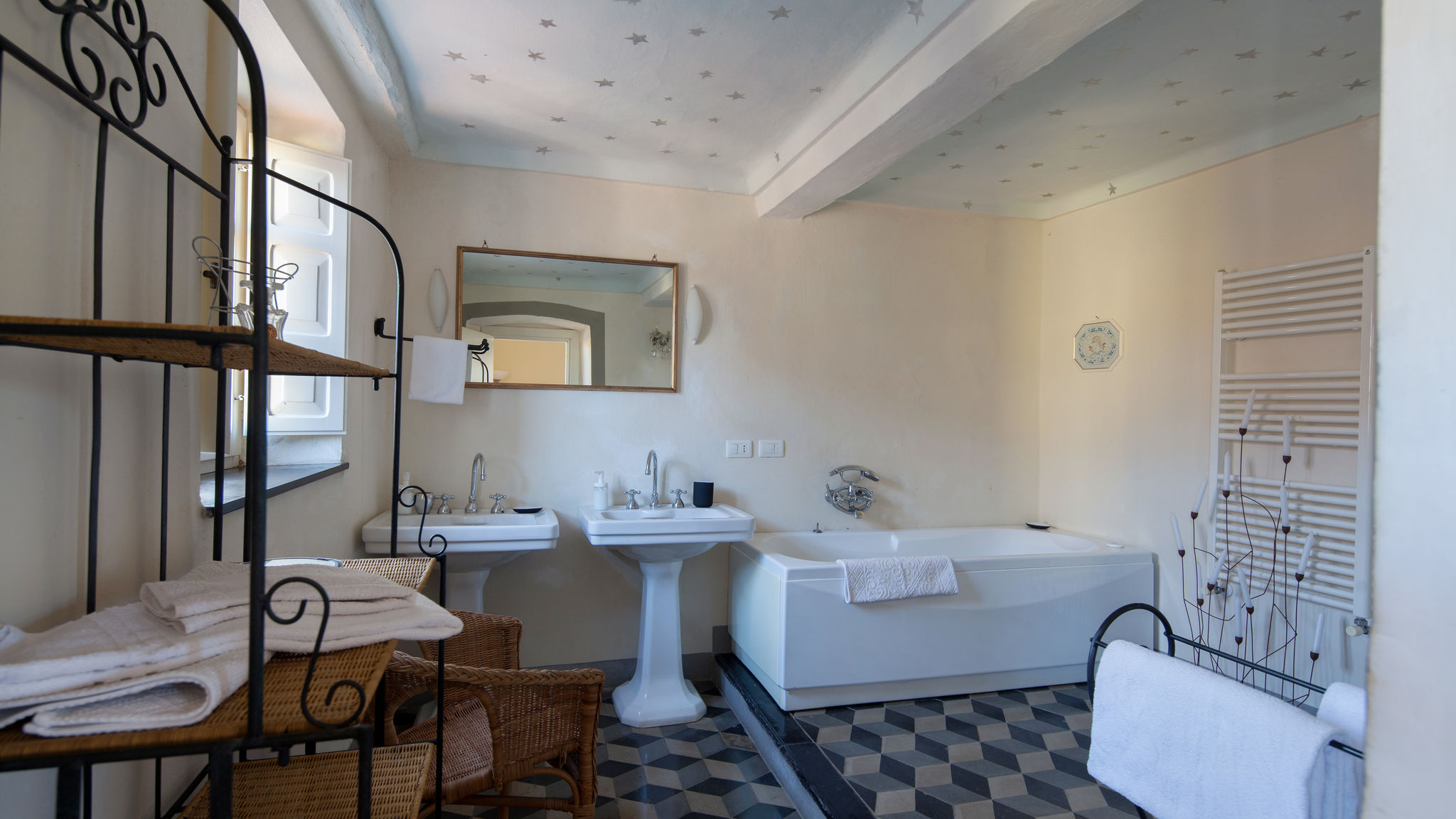 Italianway Ameglia Fivestay Roof terrace overlooking the gulf