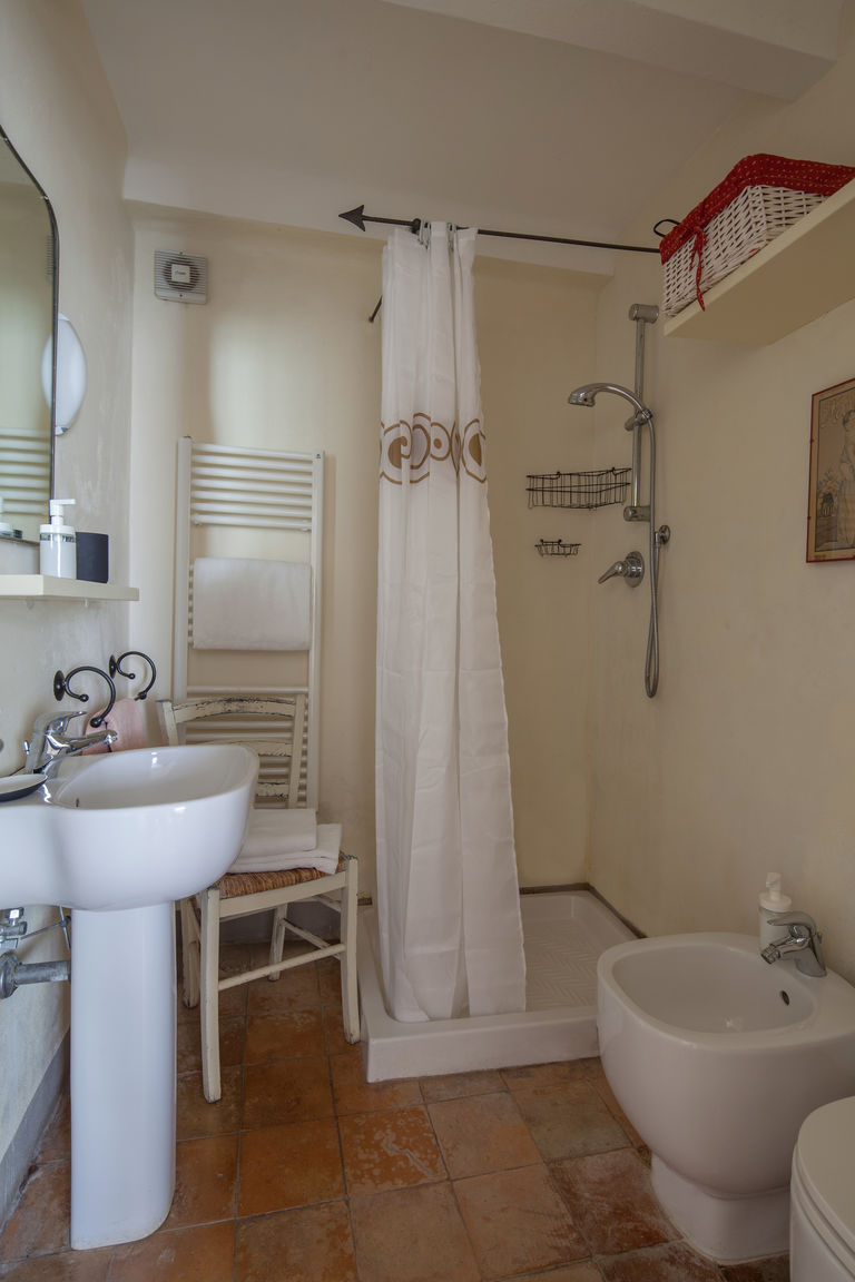 Italianway Ameglia Fivestay Roof terrace overlooking the gulf