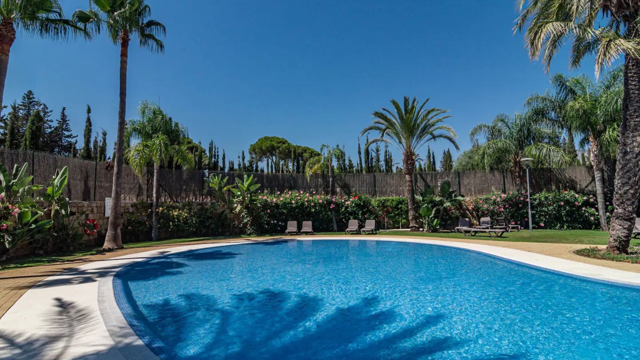 Costarentals Marbella Nueva Andalucia flat with pool by Costarentals - M33 - MS 4 NT
