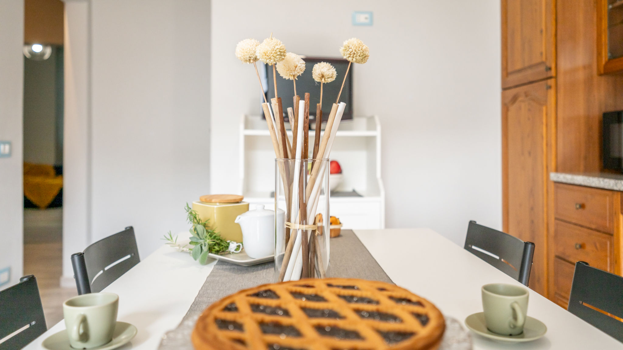 Italianway Pisa Sage&Rosemary Home - with Garden by Pleiades Home