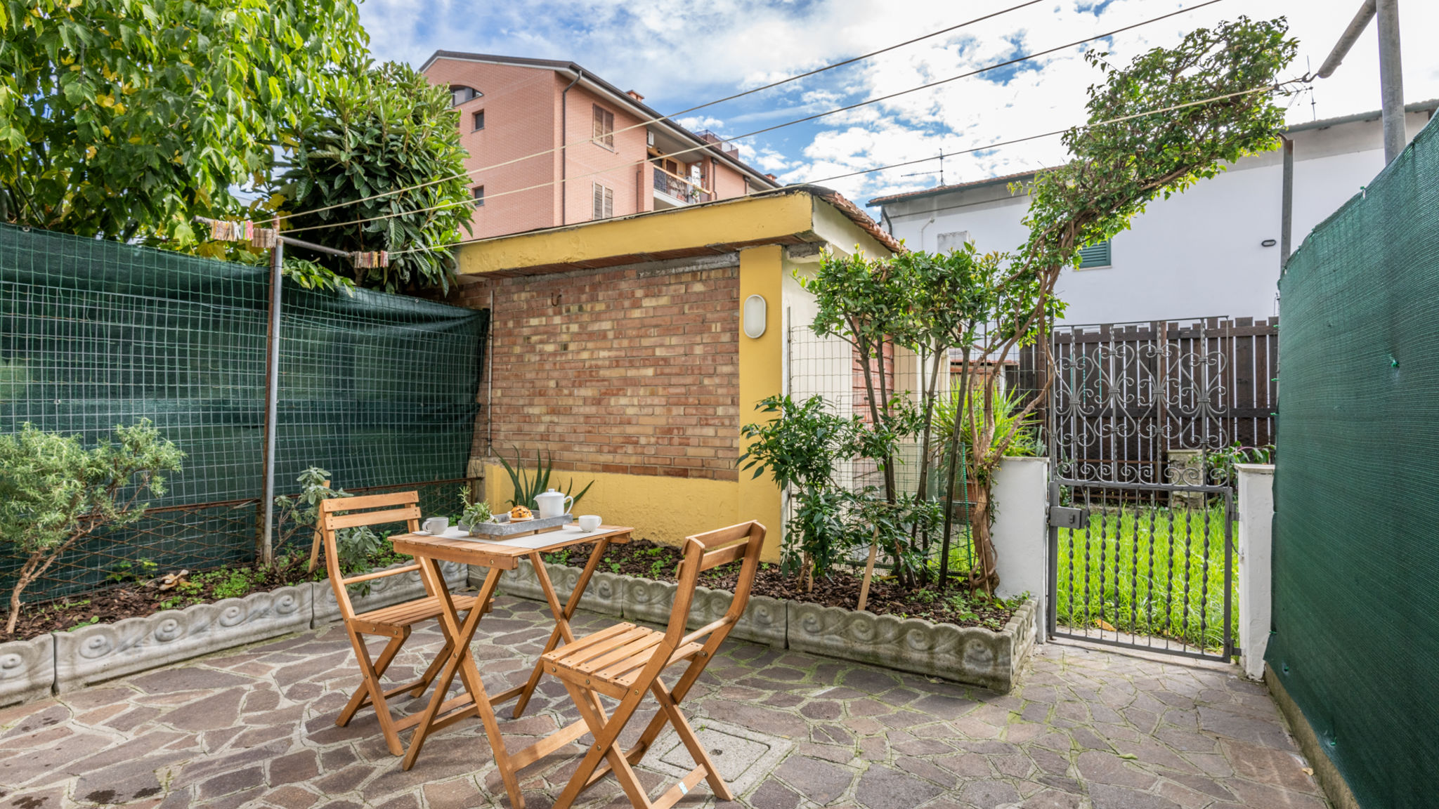 Italianway Pisa Sage&Rosemary Home - with Garden by Pleiades Home