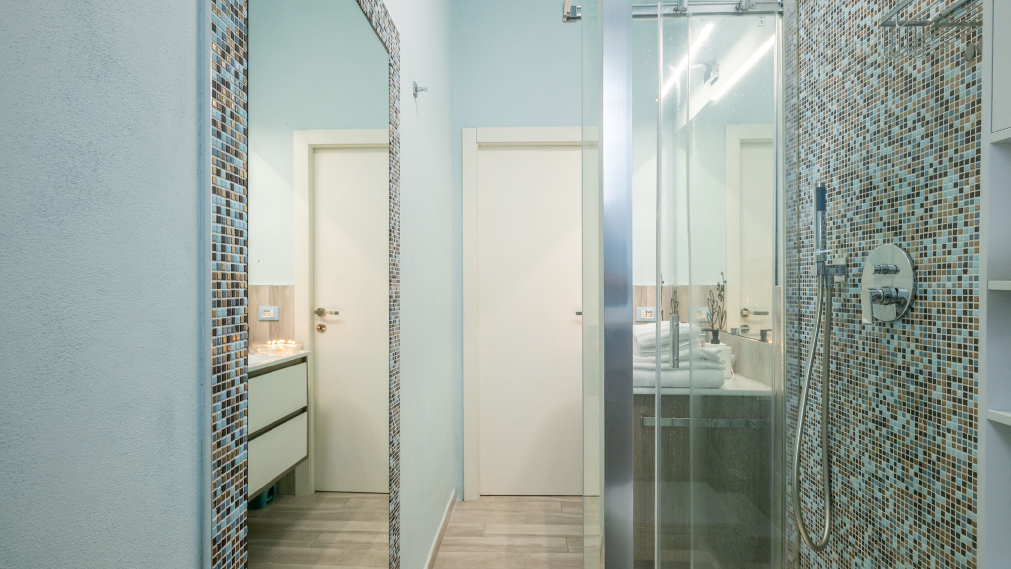 Italianway Pisa Sage&Rosemary Home - with Garden by Pleiades Home