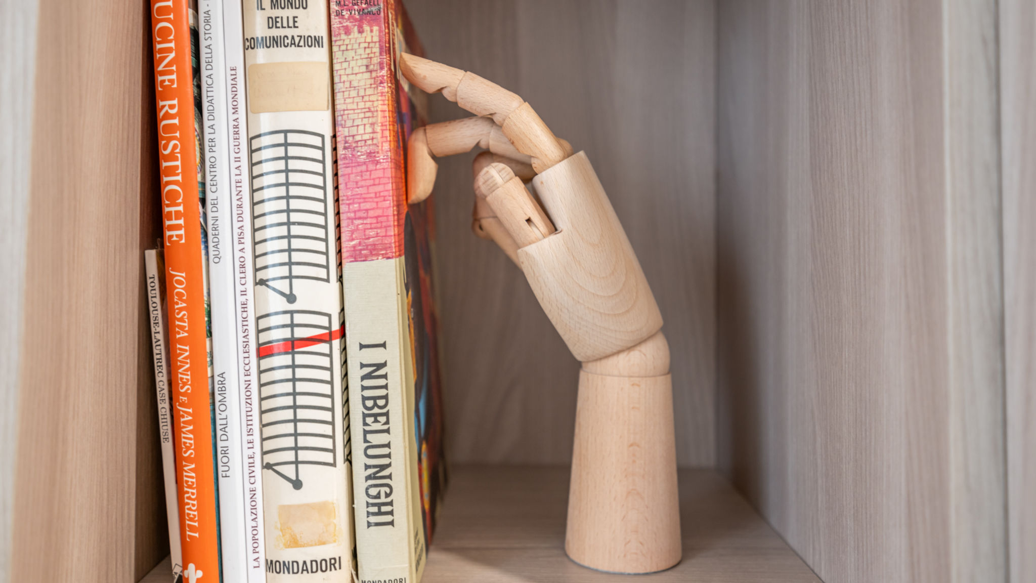 Italianway Pisa Sage&Rosemary Home - with Garden by Pleiades Home