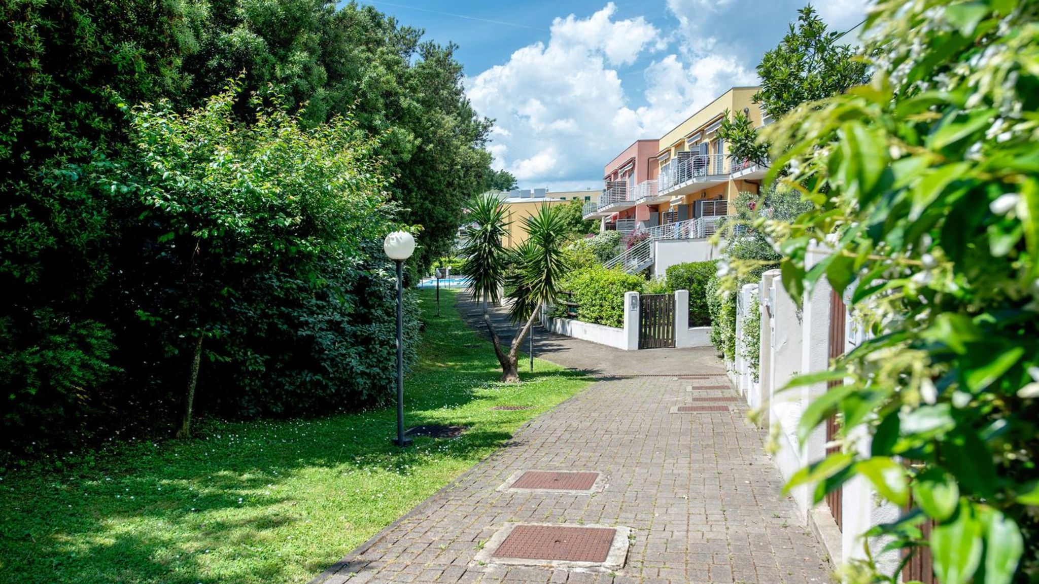 Italianway Arenzano Green House
