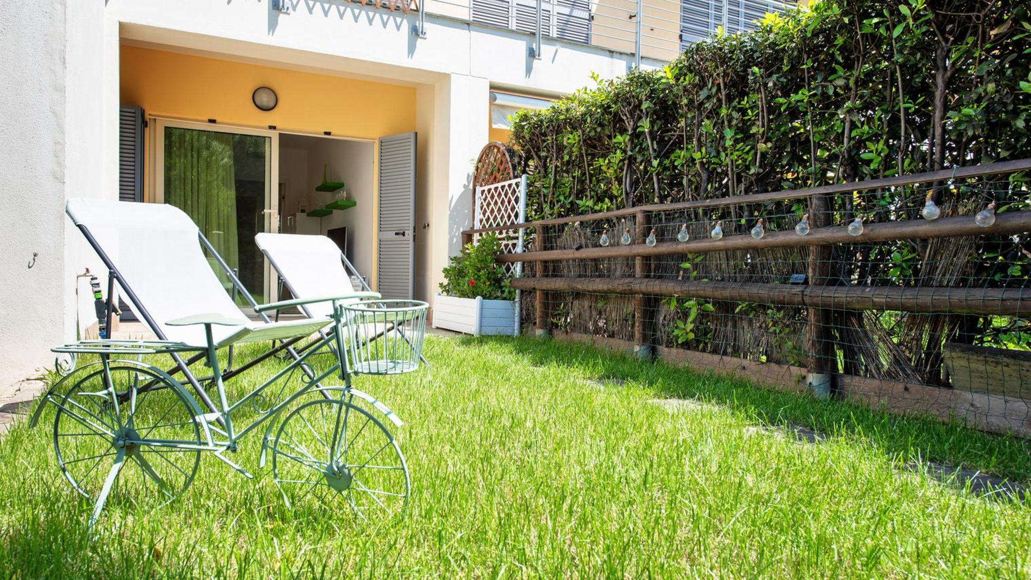 Italianway Arenzano Green House