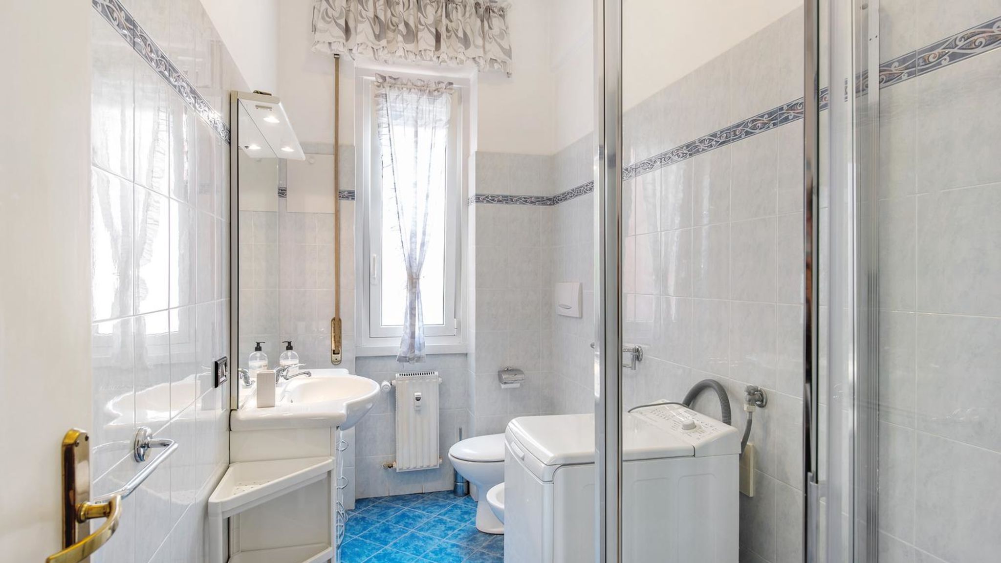 Italianway Arenzano Casa Eugenio by Arenzanohost