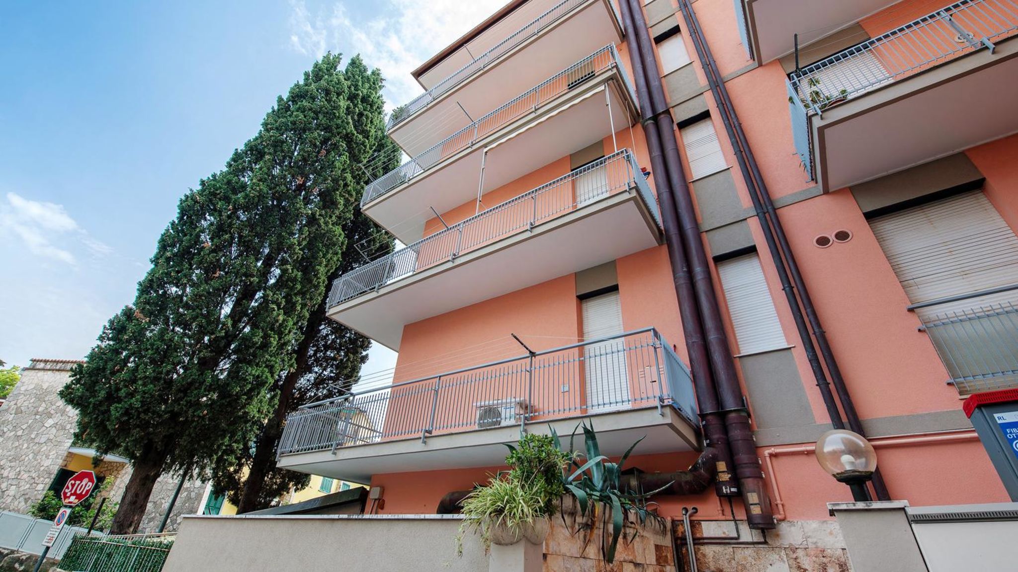 Italianway Arenzano Casa Eugenio by Arenzanohost