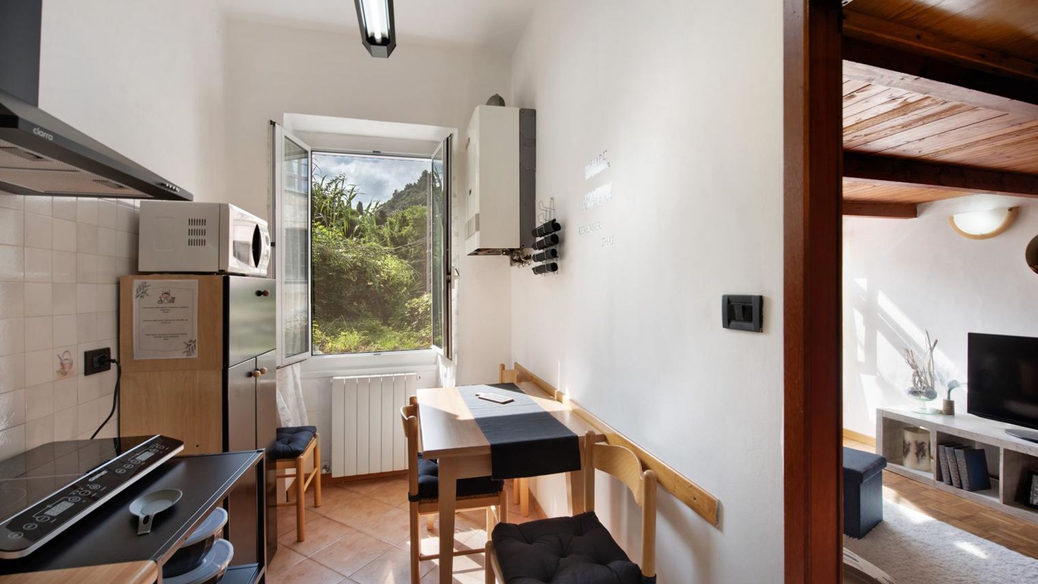 Italianway Genova Casarè a due passi dal mare