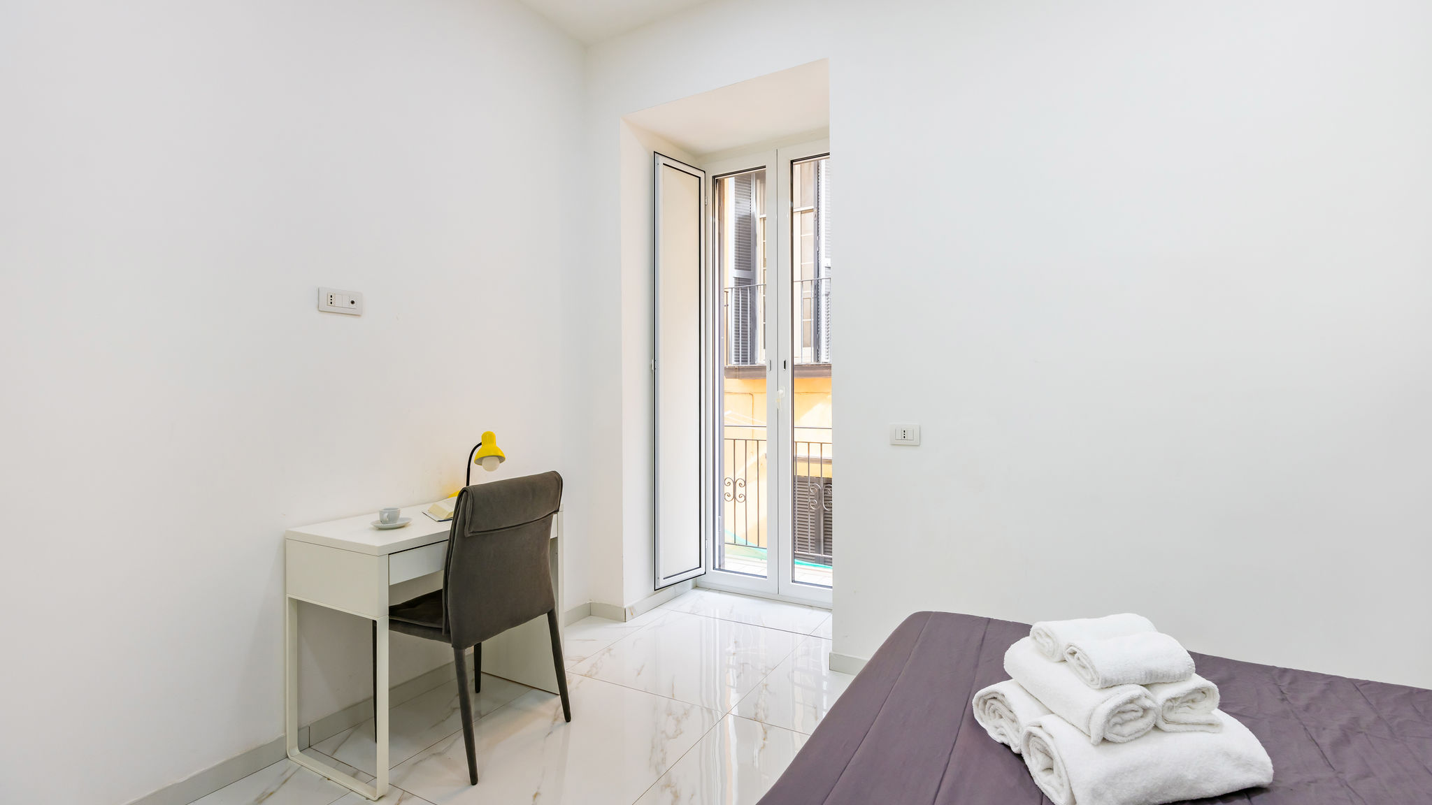 Italianway Napoli Marcellino Comfort House by NapoliApartments