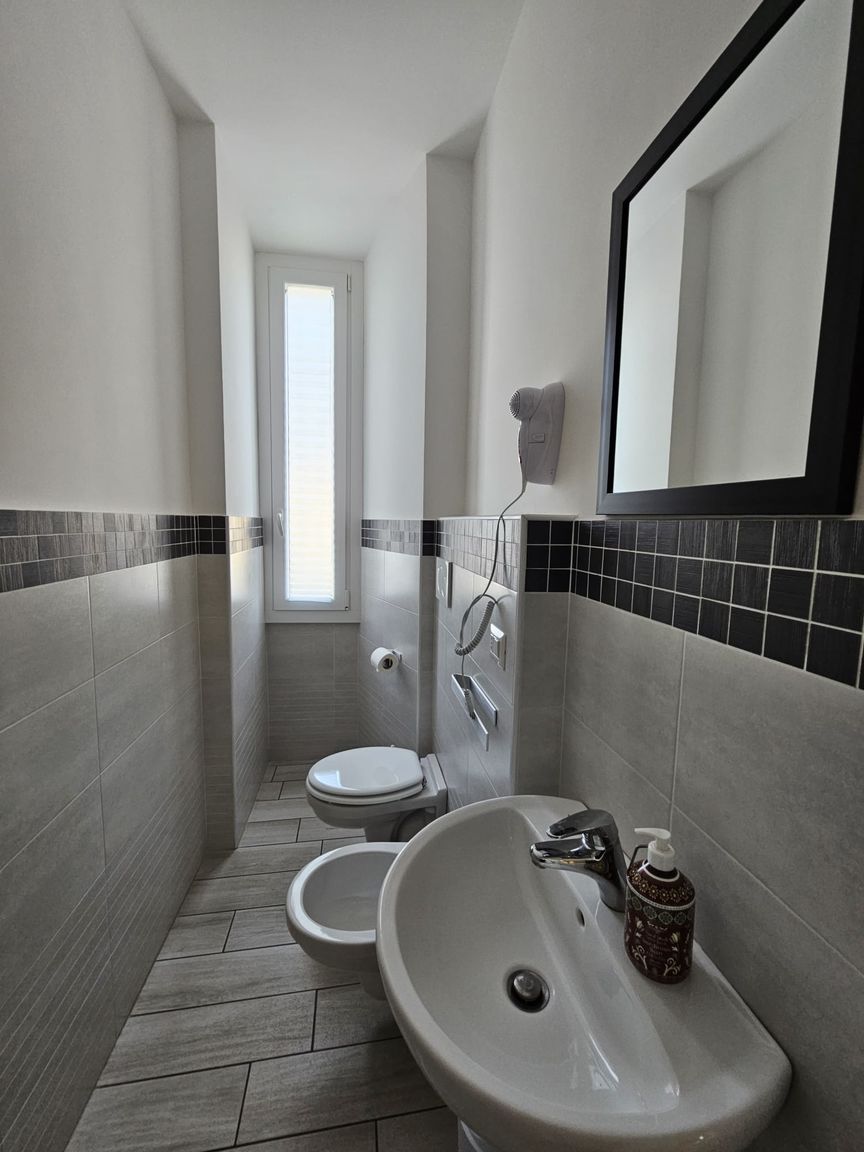 Italianway Civitavecchia Guest House Il Ferroviere - Room 3 Bagno Esterno