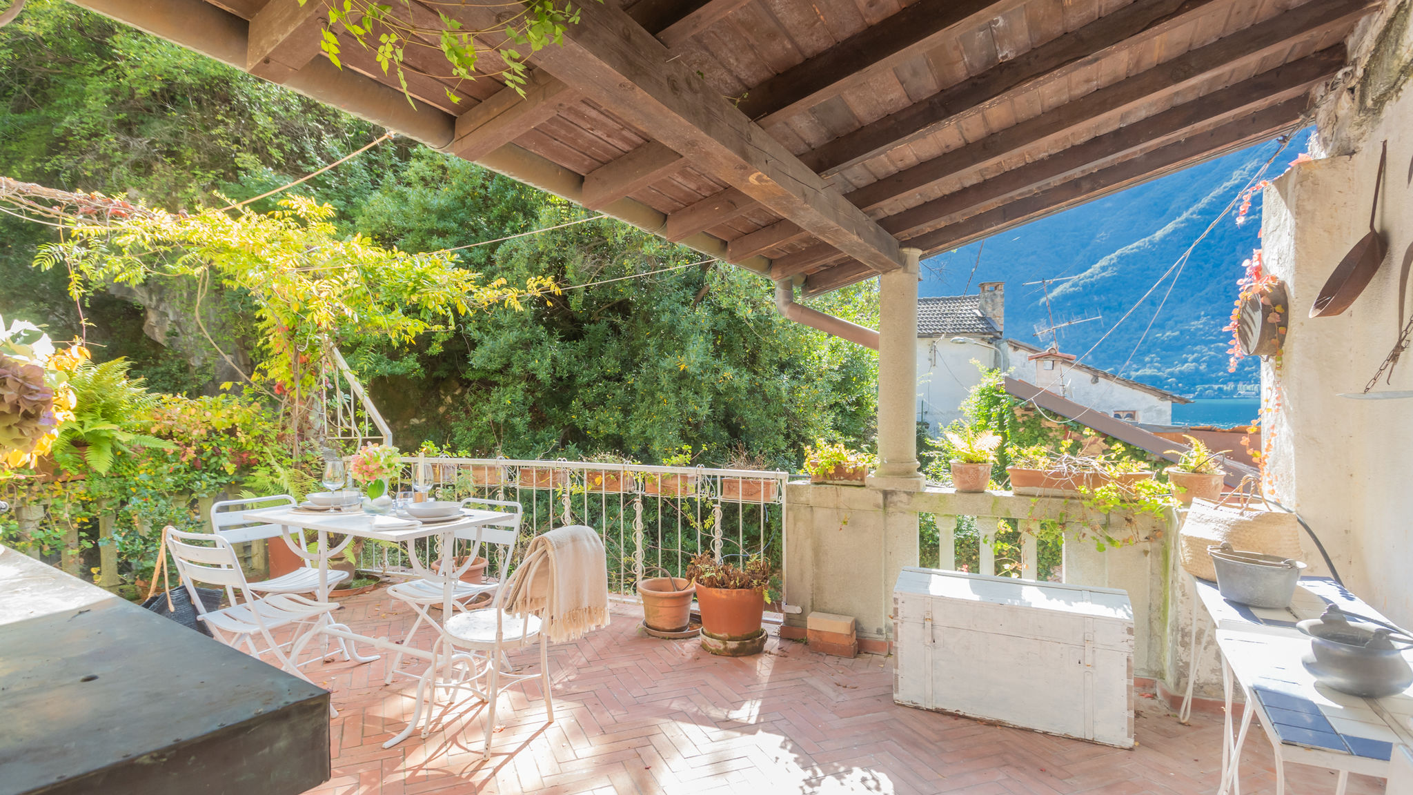 Italianway Nesso Terrace on Orrido di Nesso Waterfall 