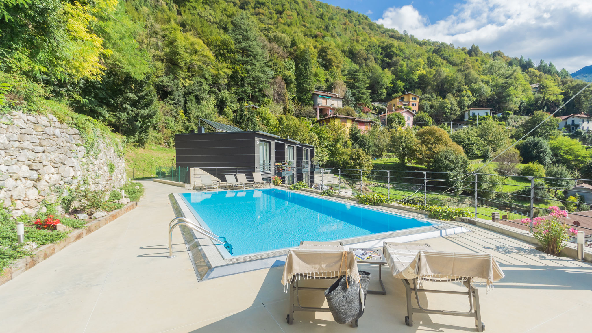 Italianway Nesso Residenza Maxim with pool