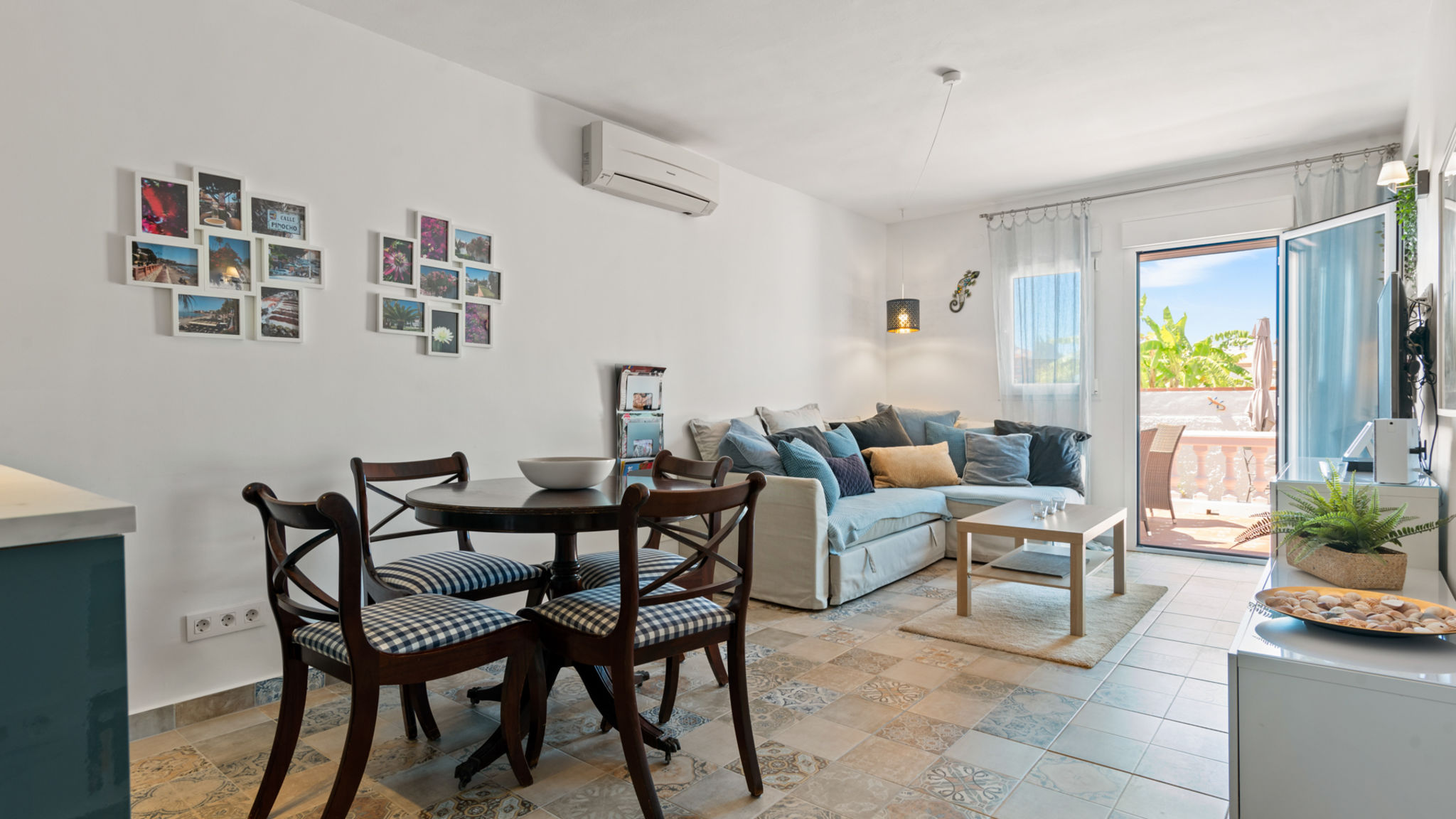 Costarentals Torremolinos Family apartment in Benalmadena with pool by Costarentals - Ref 218