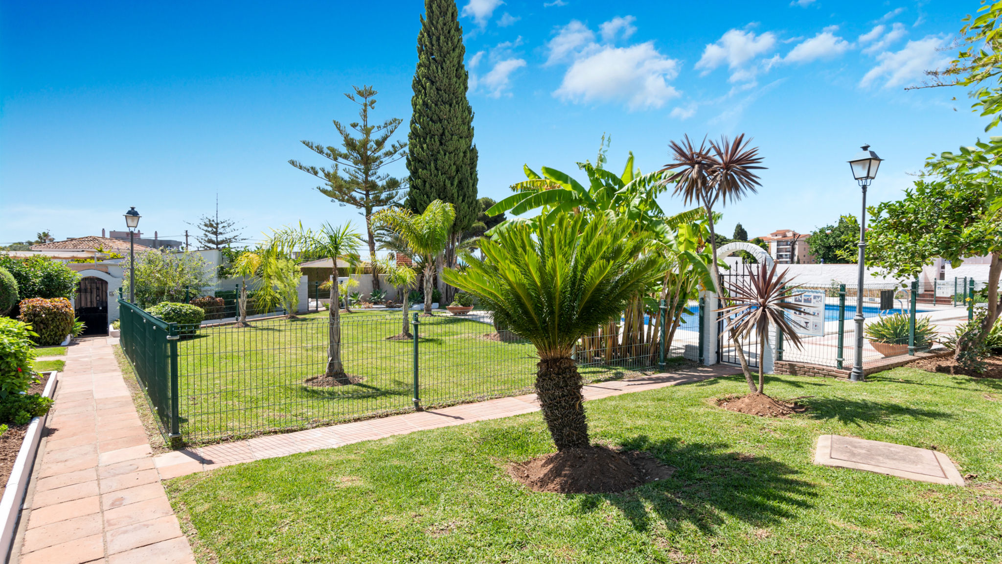 Costarentals Torremolinos Family apartment in Benalmadena with pool by Costarentals - Ref 218