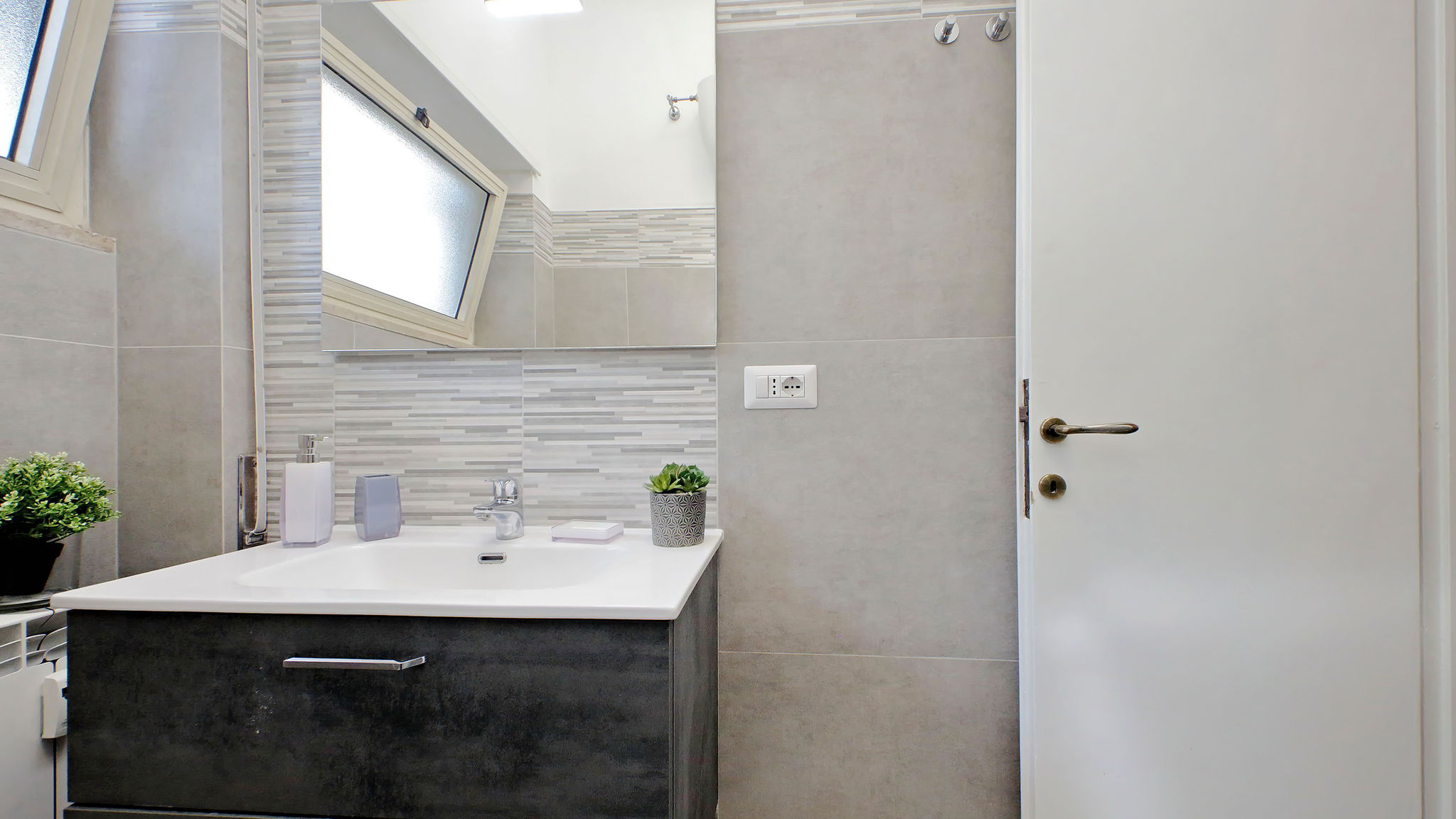 Italianway Roma Carmen's Flat by Domus&Dimore