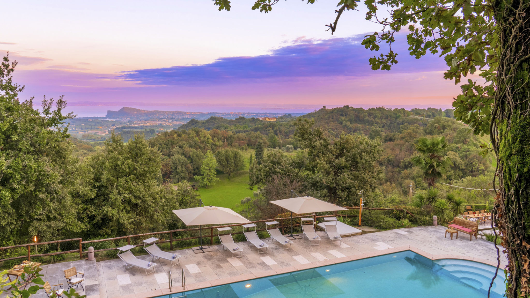 Italianway Salò Tenuta Navelli 12+2