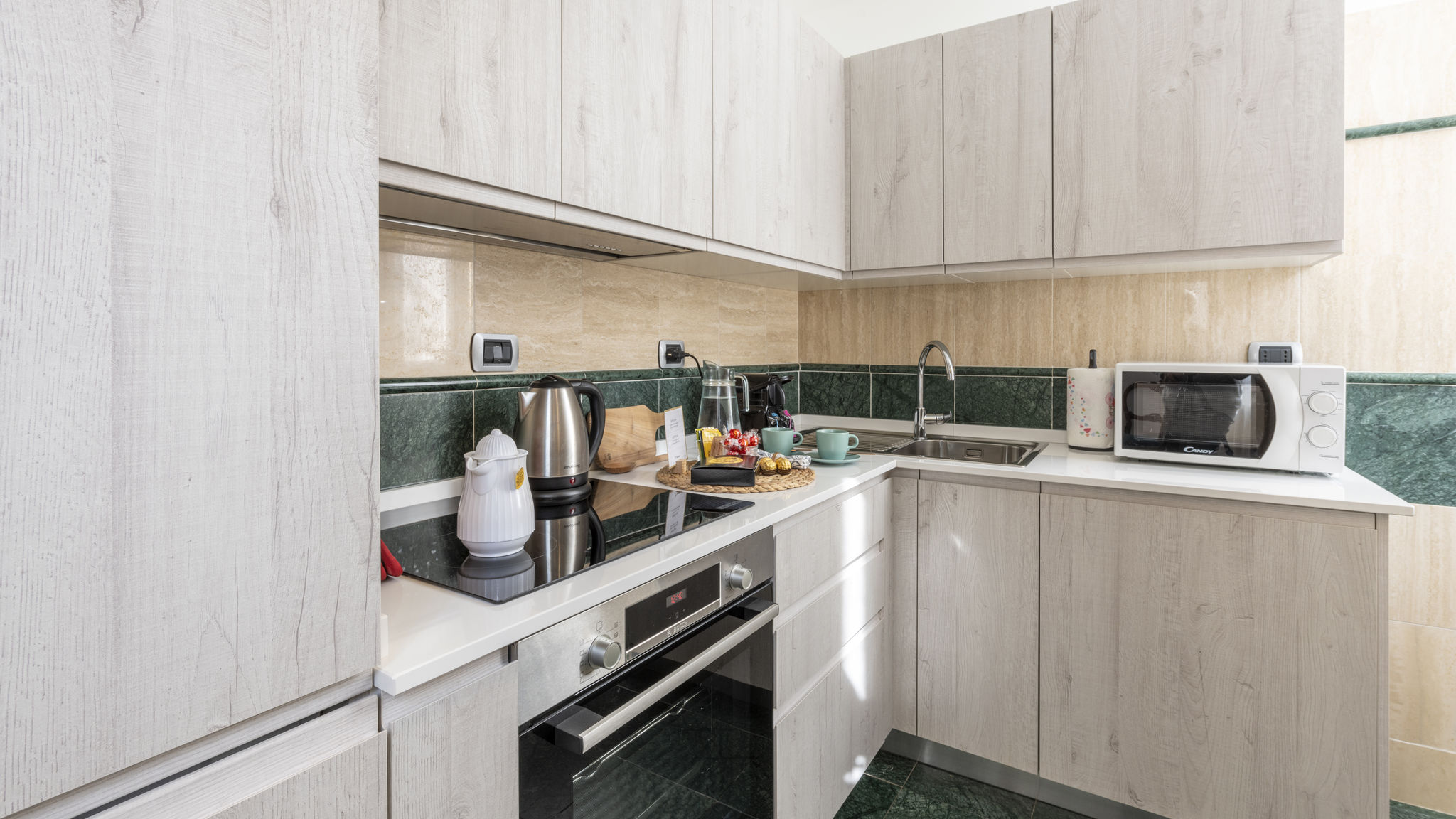 Italianway Milano San Babila luxury Suite - 7Sundays