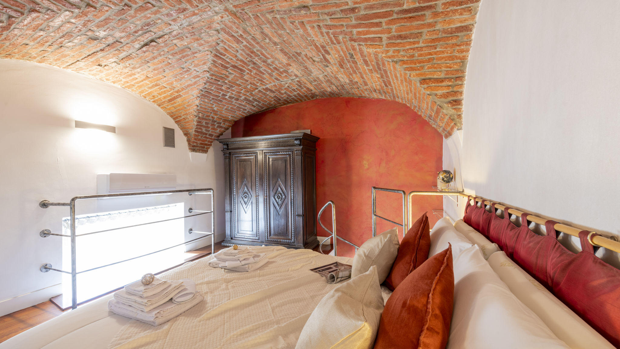 Italianway Milano San Babila luxury Suite - 7Sundays
