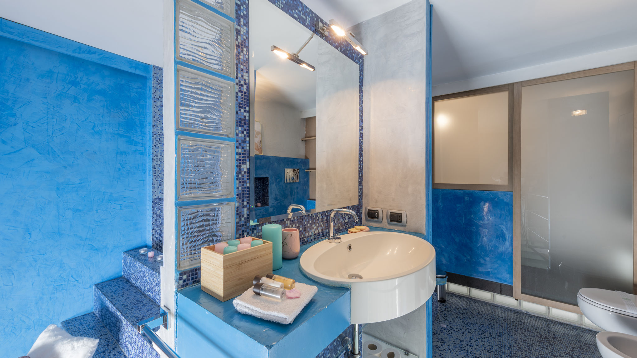 Italianway Milano San Babila luxury Suite - 7Sundays