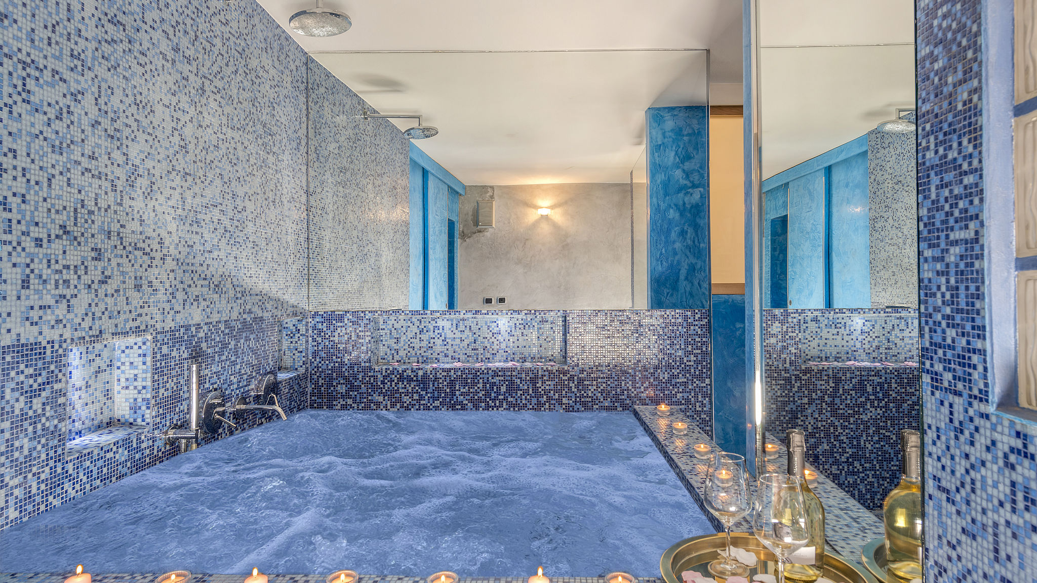 Italianway Milano San Babila luxury Suite - 7Sundays