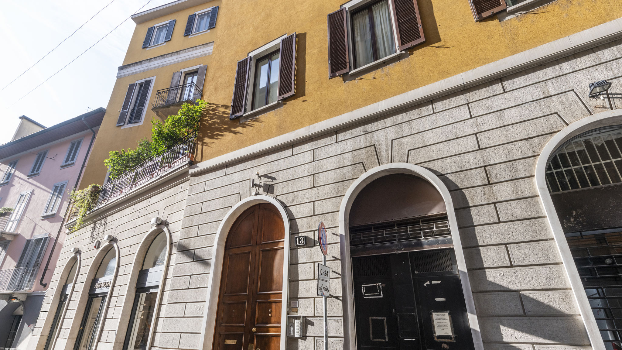 Italianway Milano San Babila luxury Suite - 7Sundays