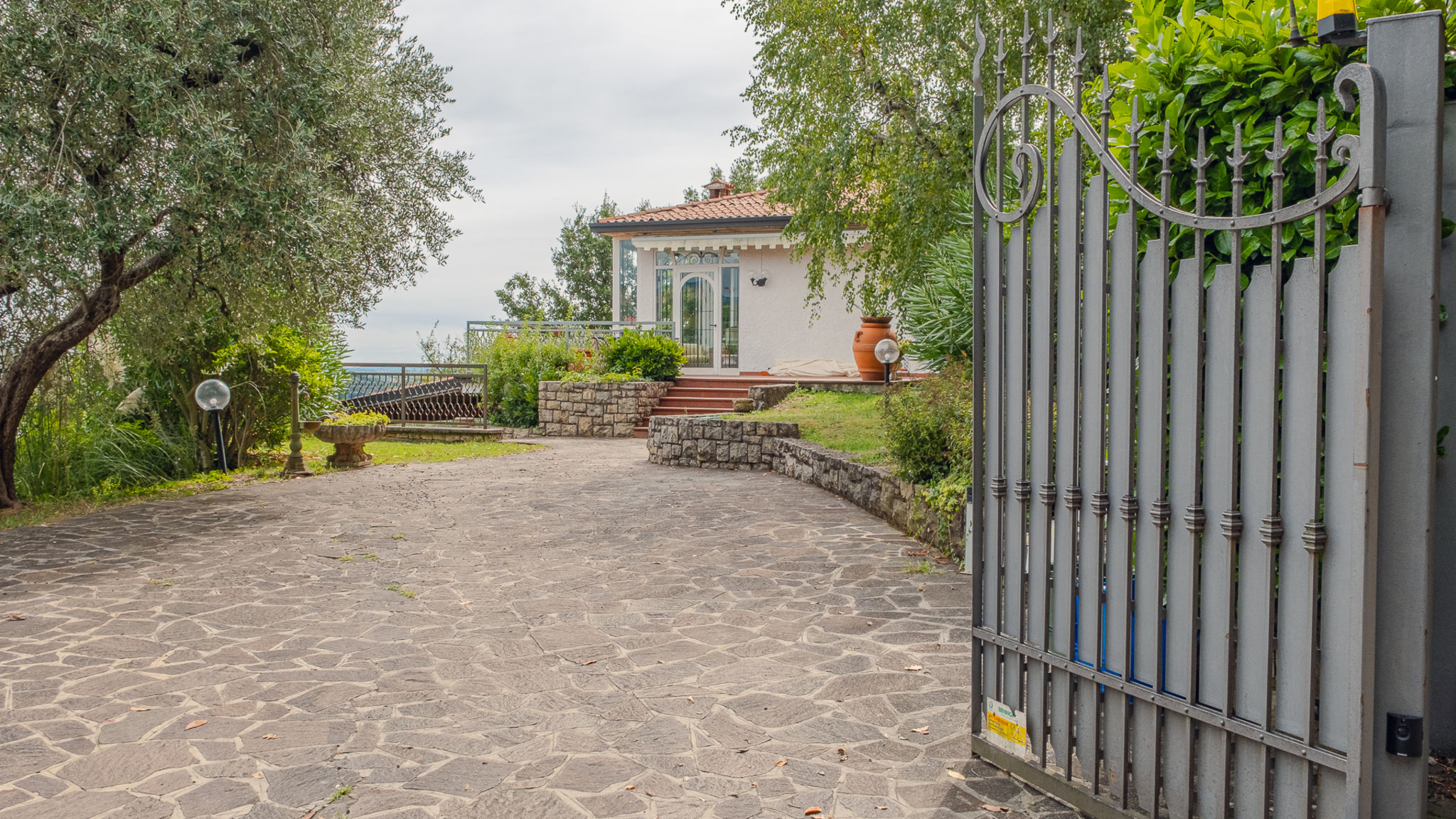 Italianway Padenghe sul Garda Villa CastleGrace Lake Garda