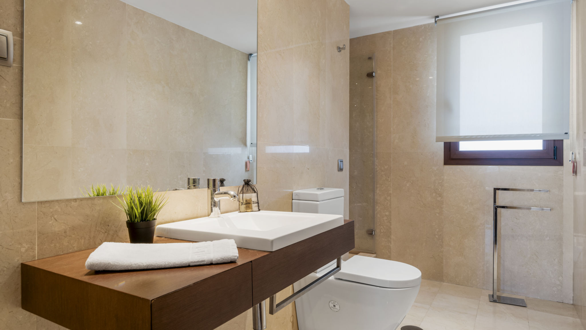 Costarentals Marbella Stylish apartment with pool in Marbella by Costarentals - Ref M51