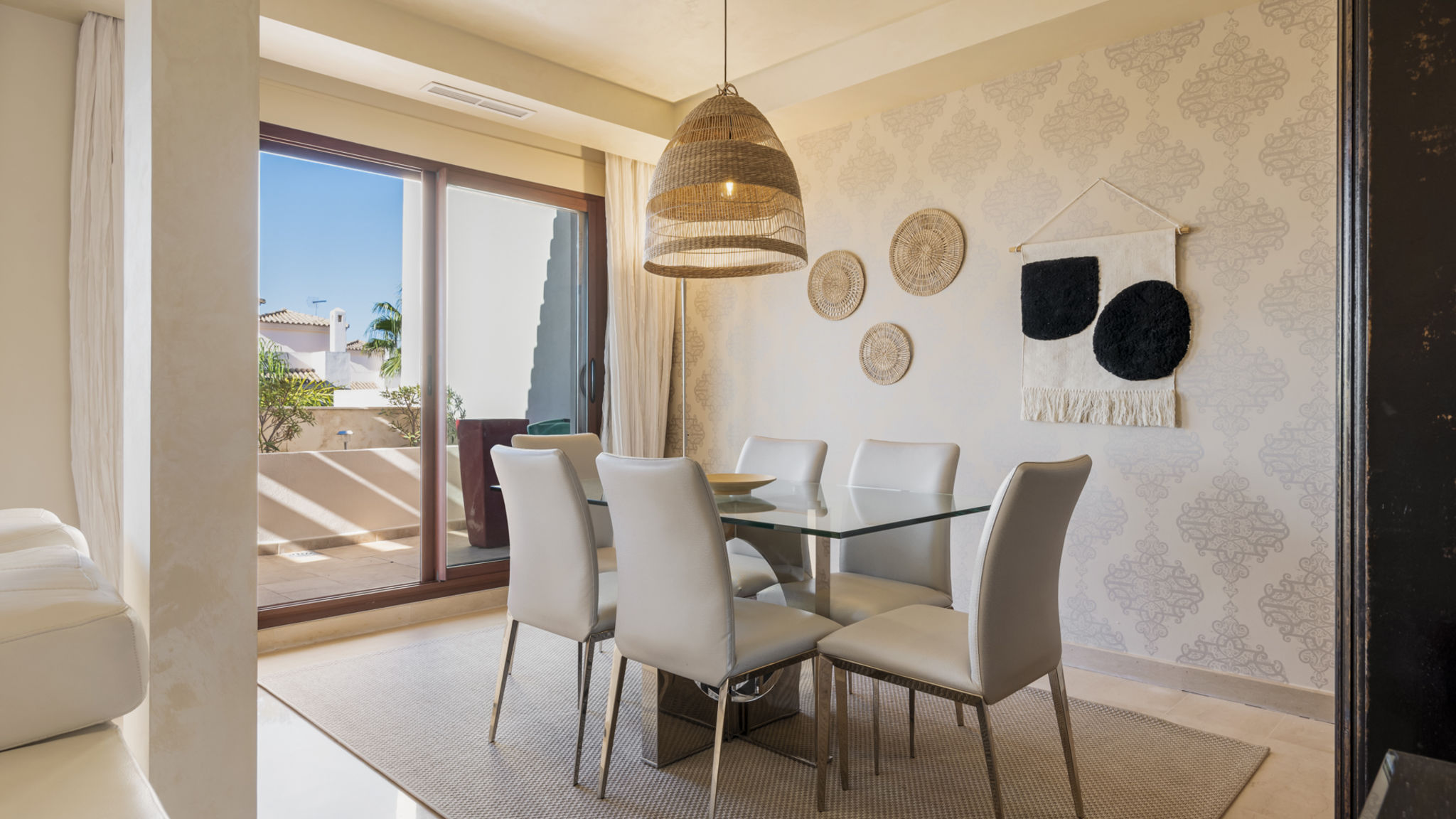 Costarentals Marbella Stylish apartment with pool in Marbella by Costarentals - Ref M51