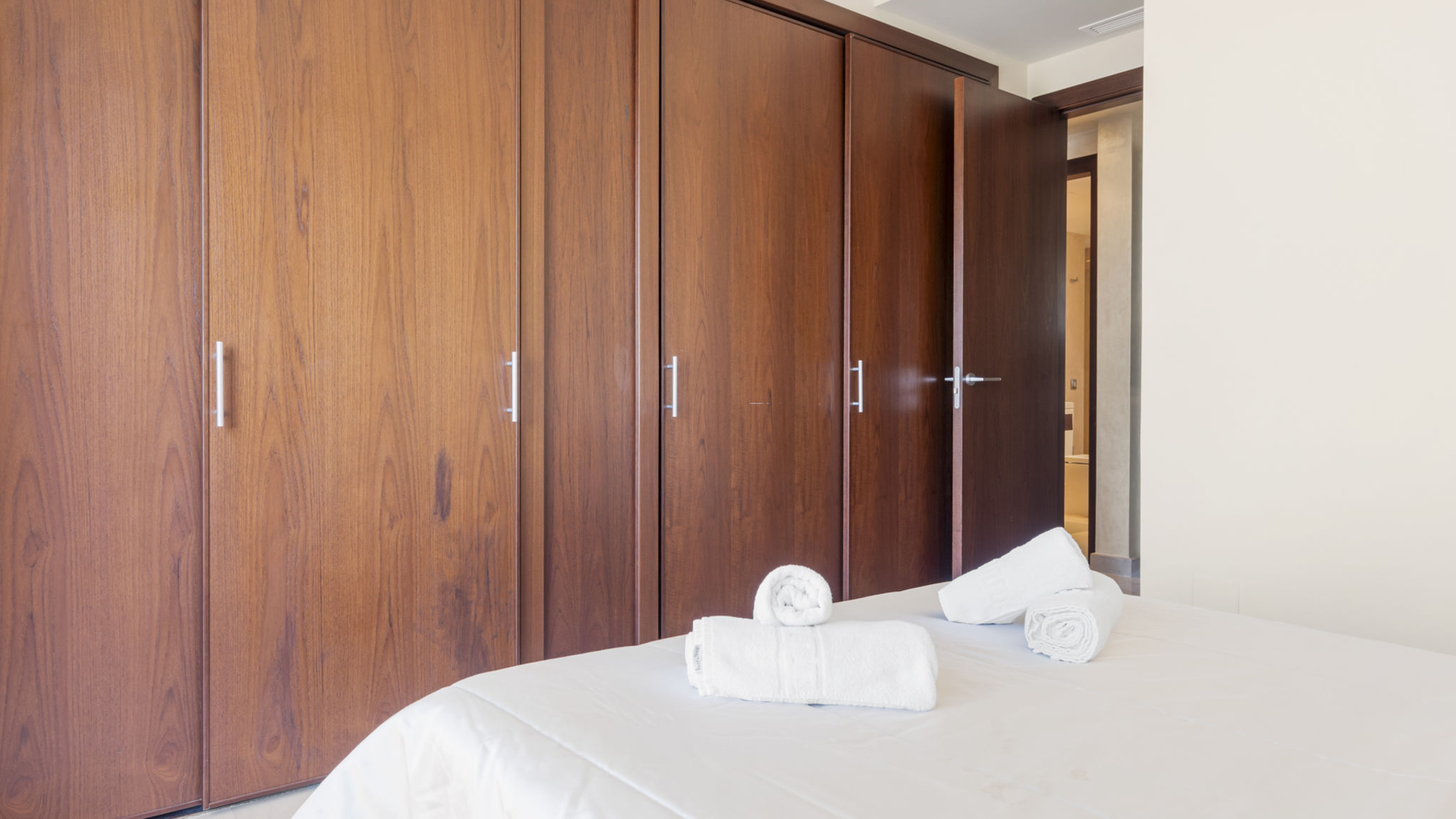 Costarentals Marbella Stylish apartment with pool in Marbella by Costarentals - Ref M51